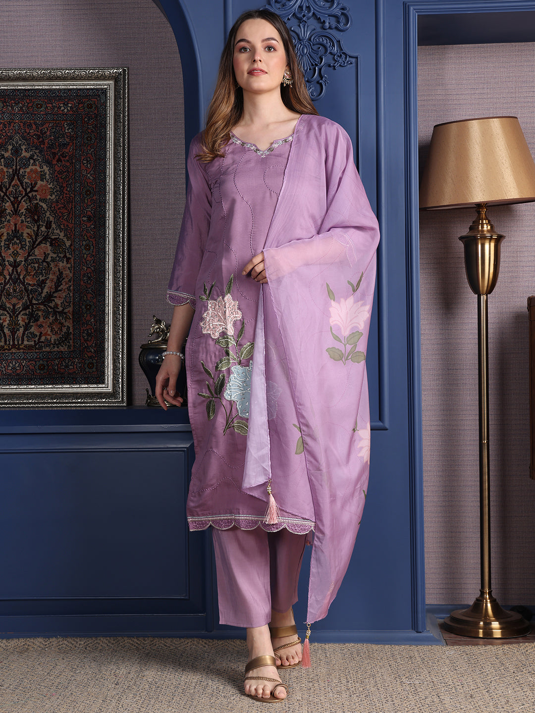 Placement Embroidered kurta with Pant & Organza Printed dupatta