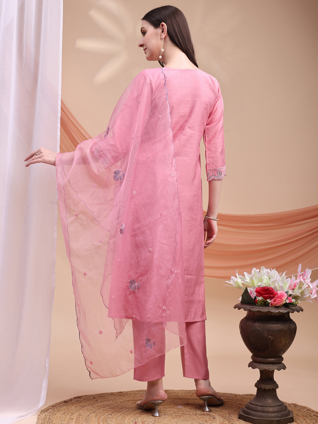 Embroidered Kurta with pant & Organza Embroidered Dupatta