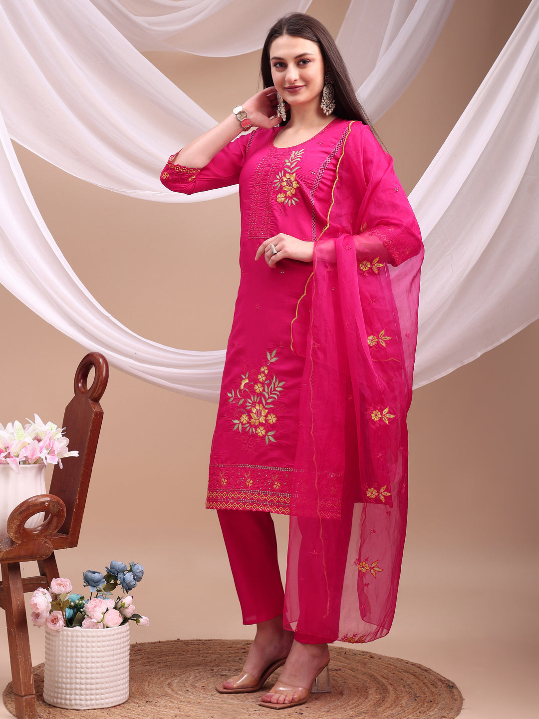 Embroidered Kurta with pant & Organza Embroidered Dupatta