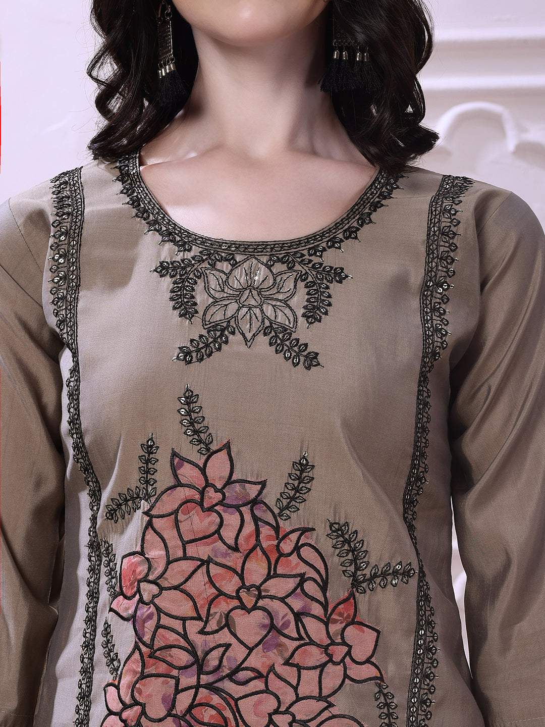 Taupe floral-embroidered straight suit set with lace-bordered Dupatta and tapered Pants