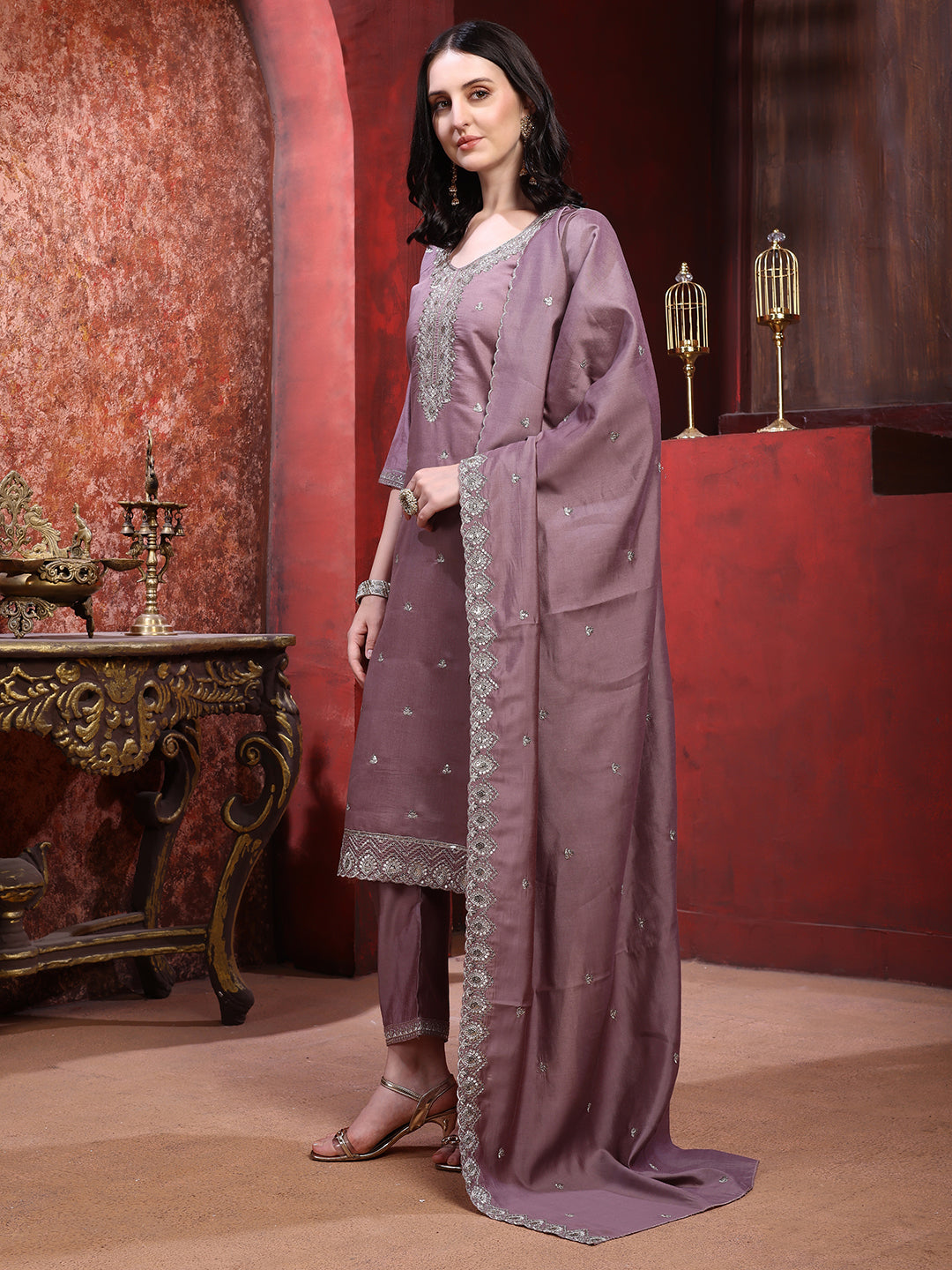 Straight suit set with silver-embroidered Kurta, bordered Dupatta and tapered Pant