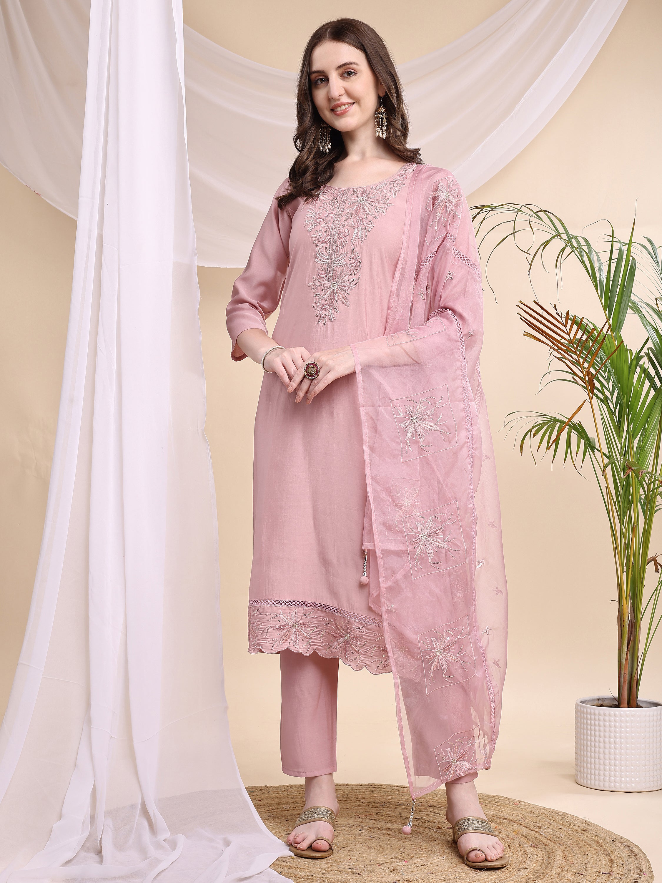 Embroidered Kurta with Pant & Printed Organza Dupatta