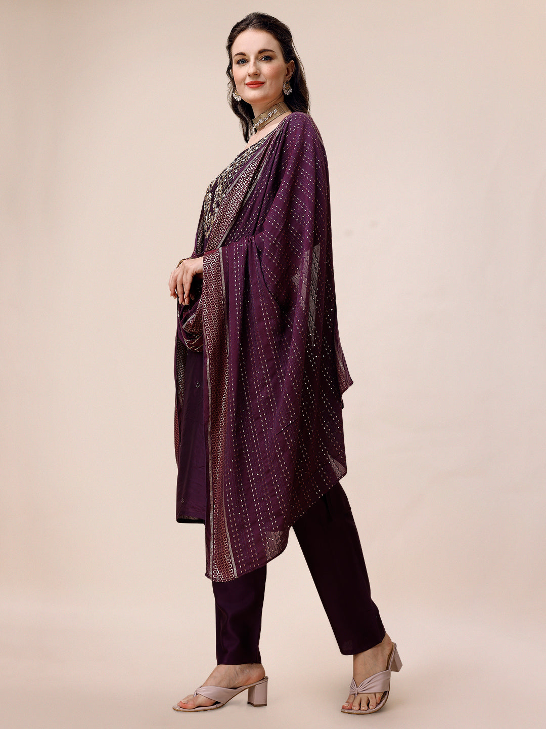 Hand Embroidered Chanderi Kurta with pant & dupatta