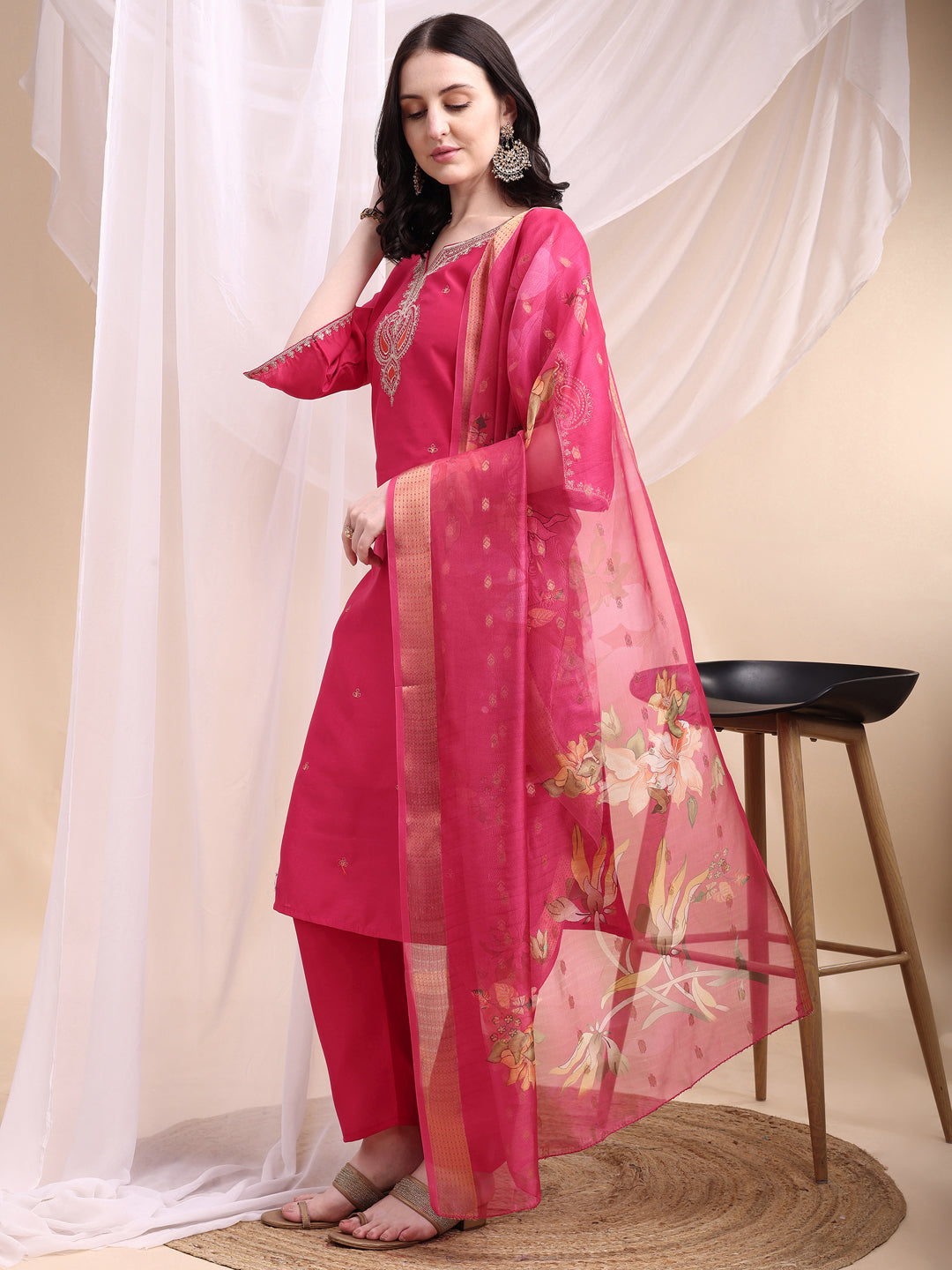 Embroidered Kurta with Pant & Printed Organza Dupatta