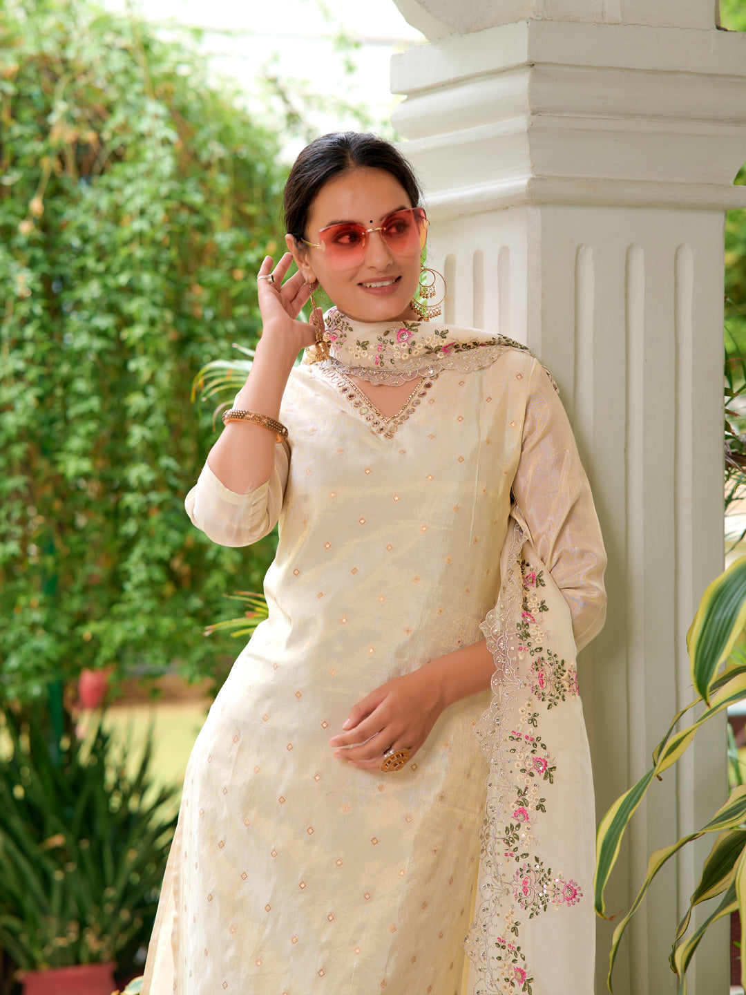 Mirror Embroidered Silk Kurta with pant & Embroidered Organza Dupatta