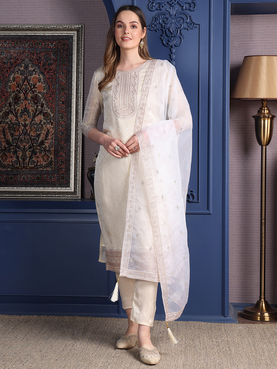 Embroidered Banarasi jacquard Kurta with pant & Embroidered Dupatta