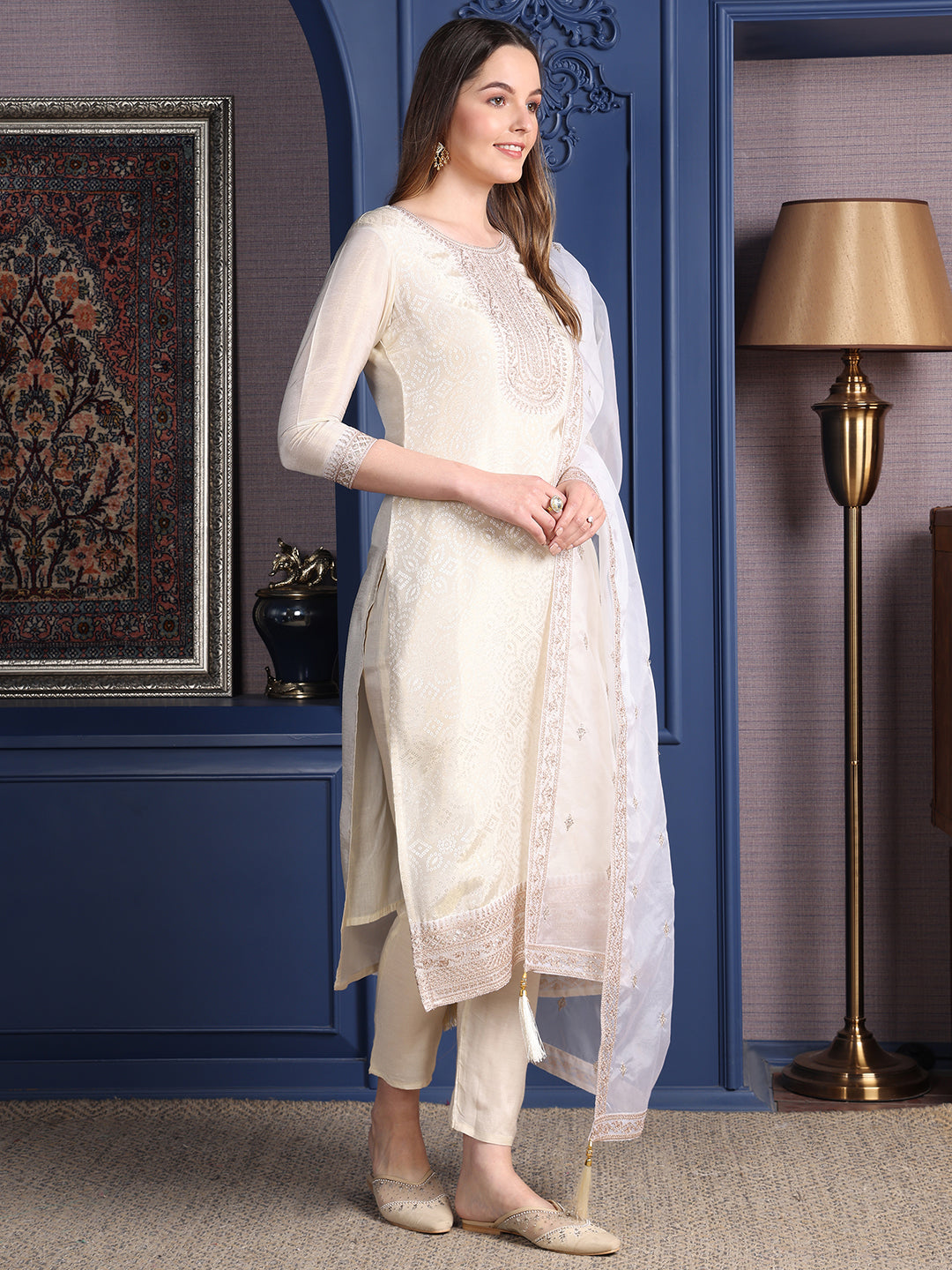 Embroidered Banarasi jacquard Kurta with pant & Embroidered Dupatta