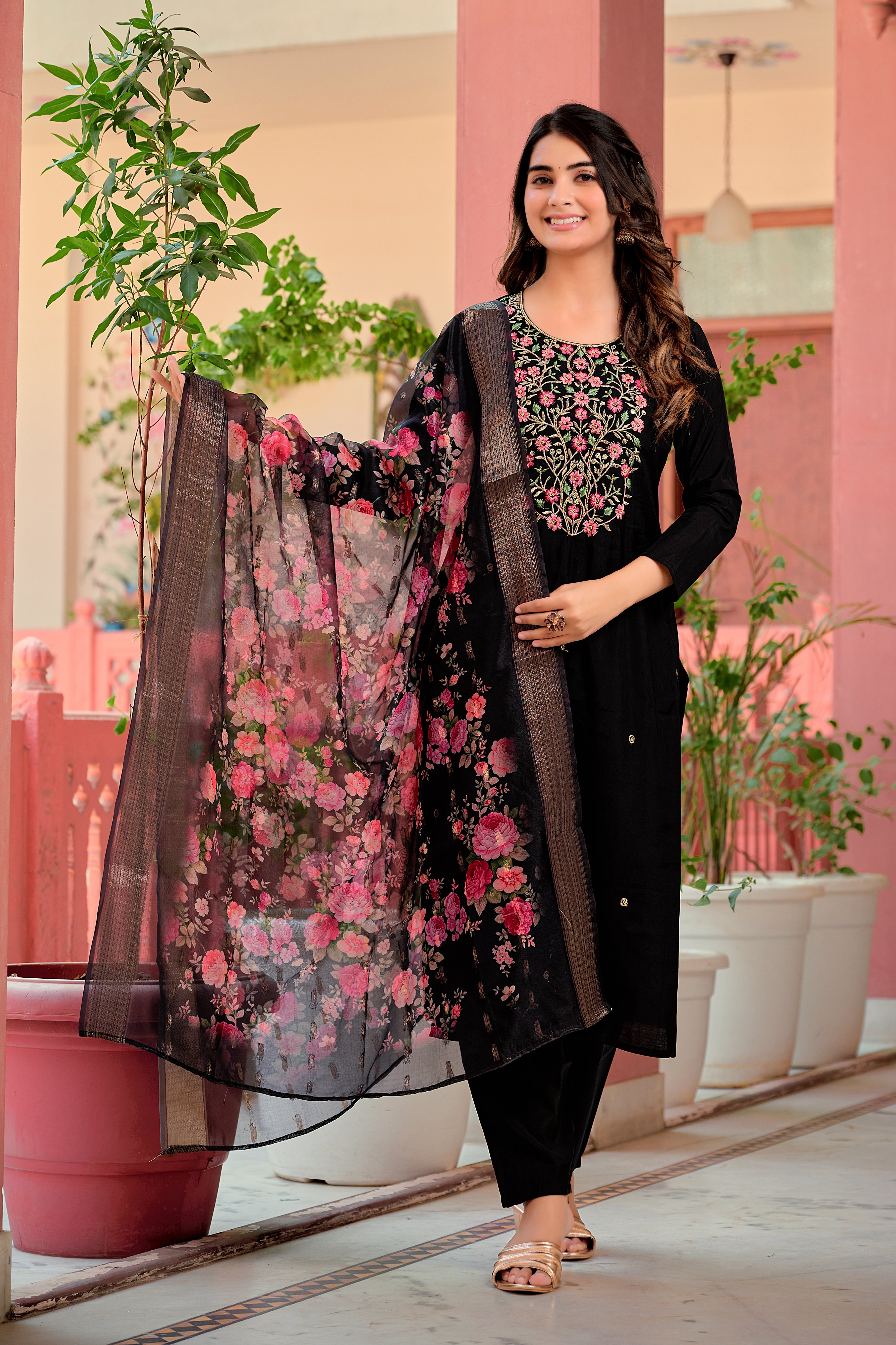 Hand embroidered Kurta with Pant & Dupatta Premium Luxury