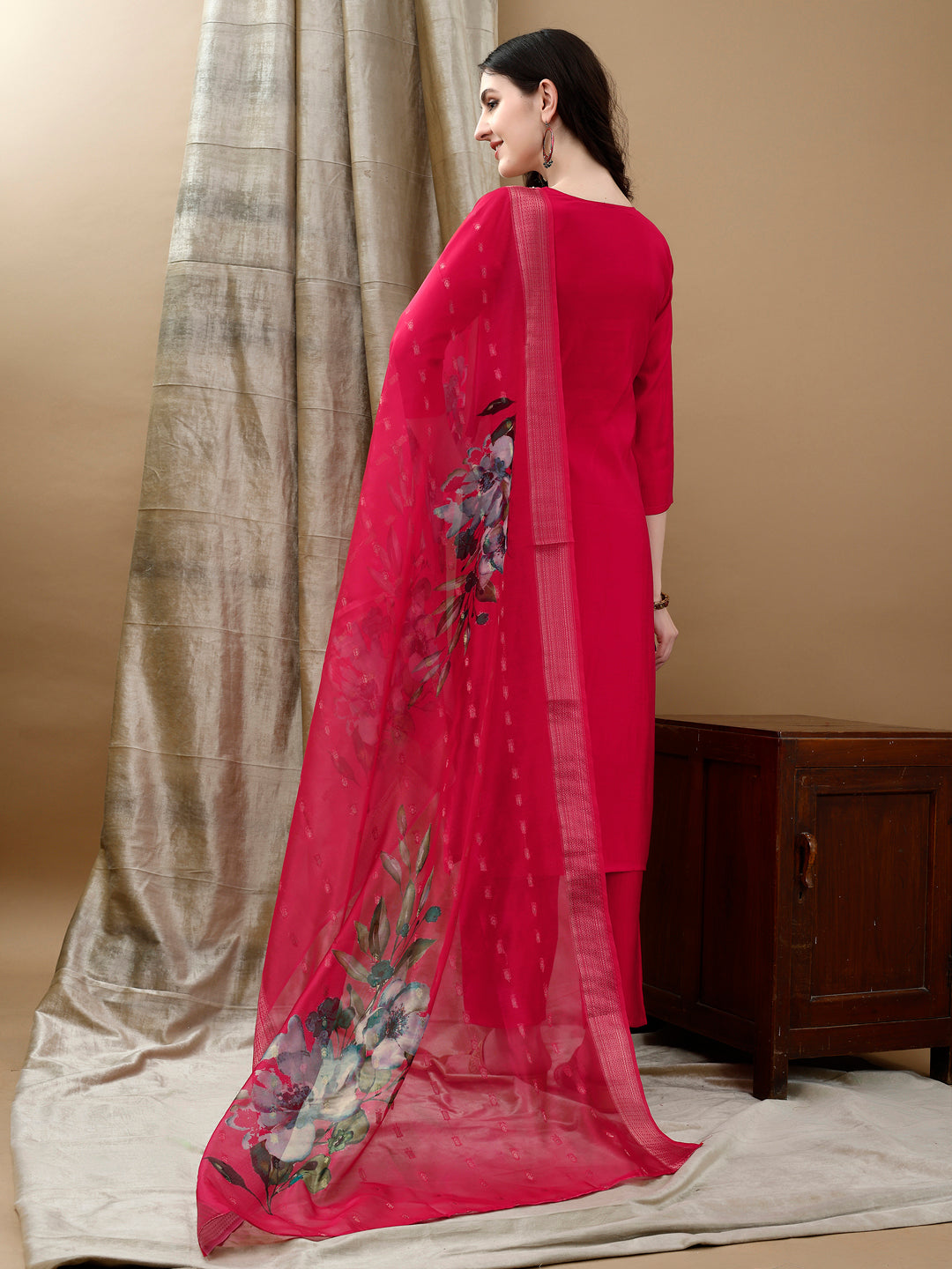 Hand embroidered & Lace Detailed Kurta with Pant & Dupatta