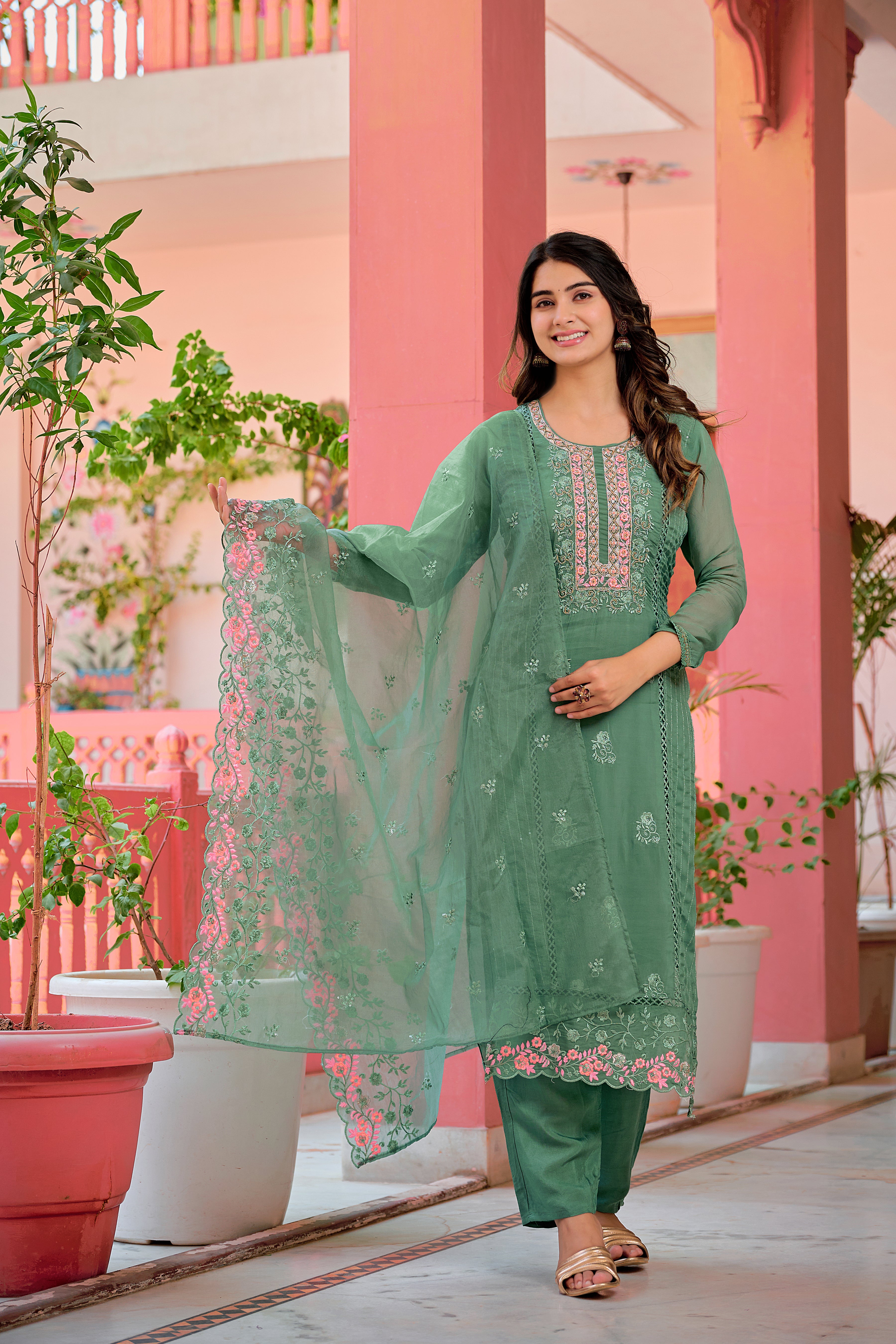 Hand embroidered & Lace Detailed Kurta with Pant & Dupatta Premium Luxury