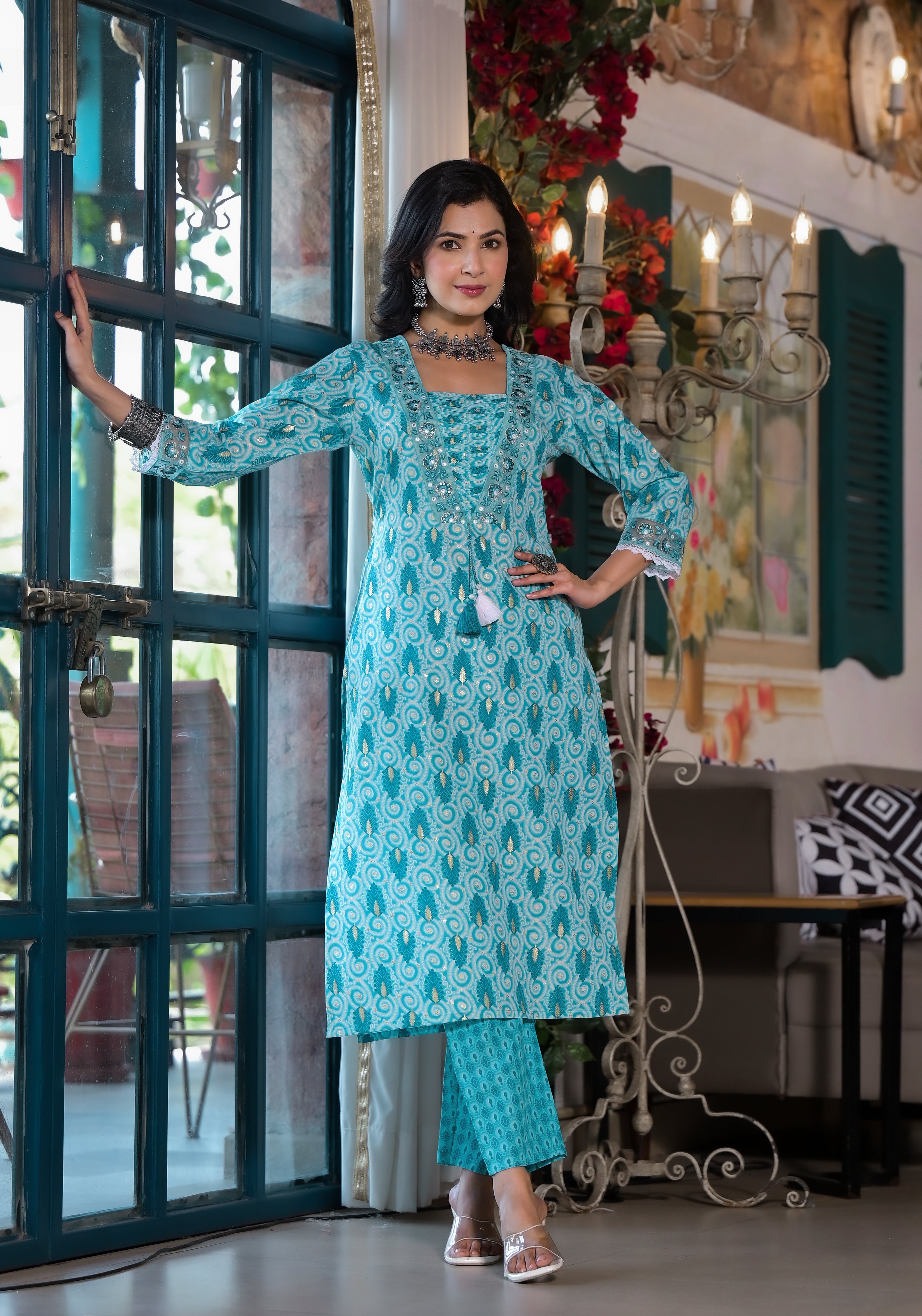 Lace embroidered & Printed Kurta with pant & Dupatta