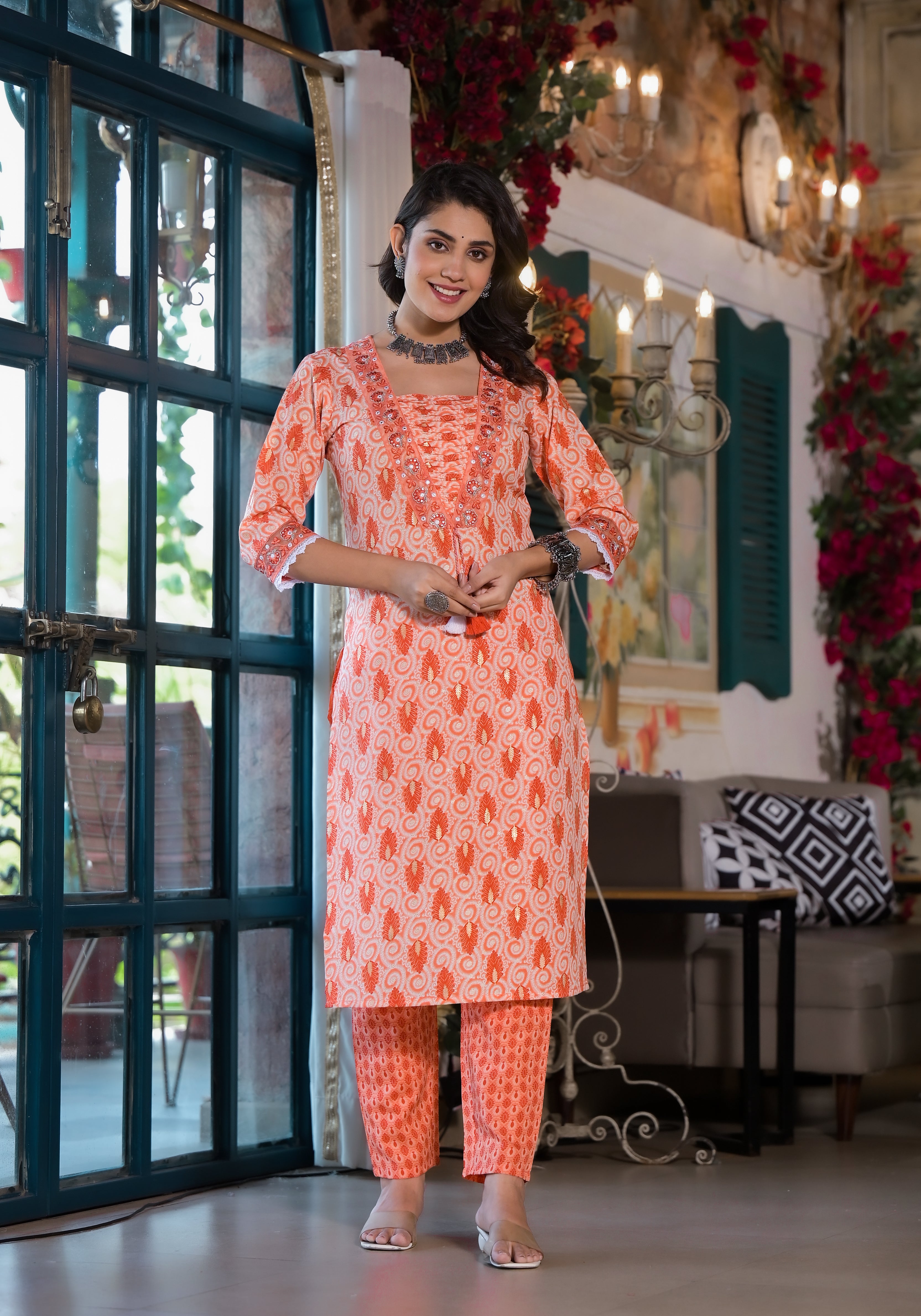 Lace embroidered & Printed Kurta with pant & Dupatta