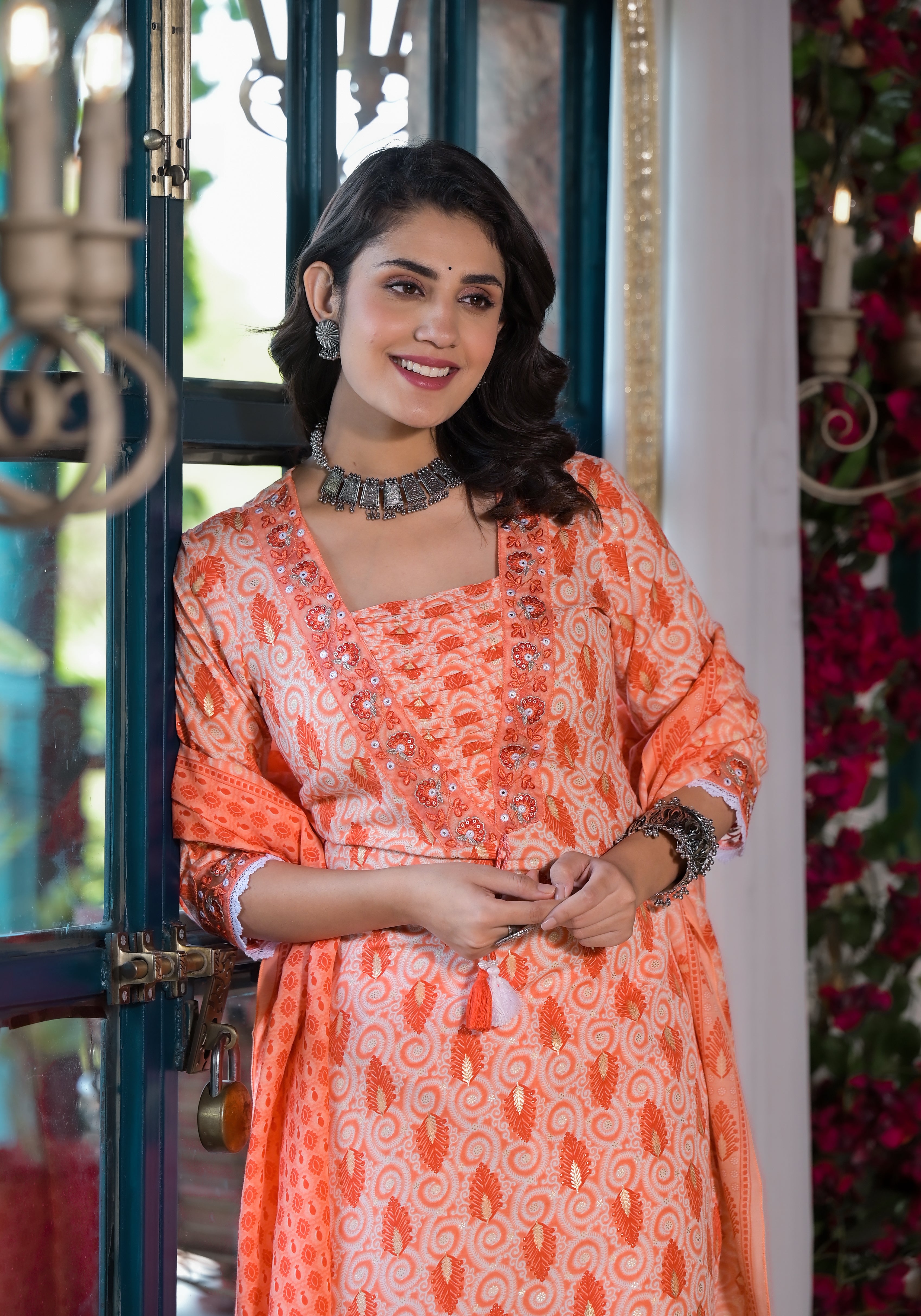 Lace embroidered & Printed Kurta with pant & Dupatta