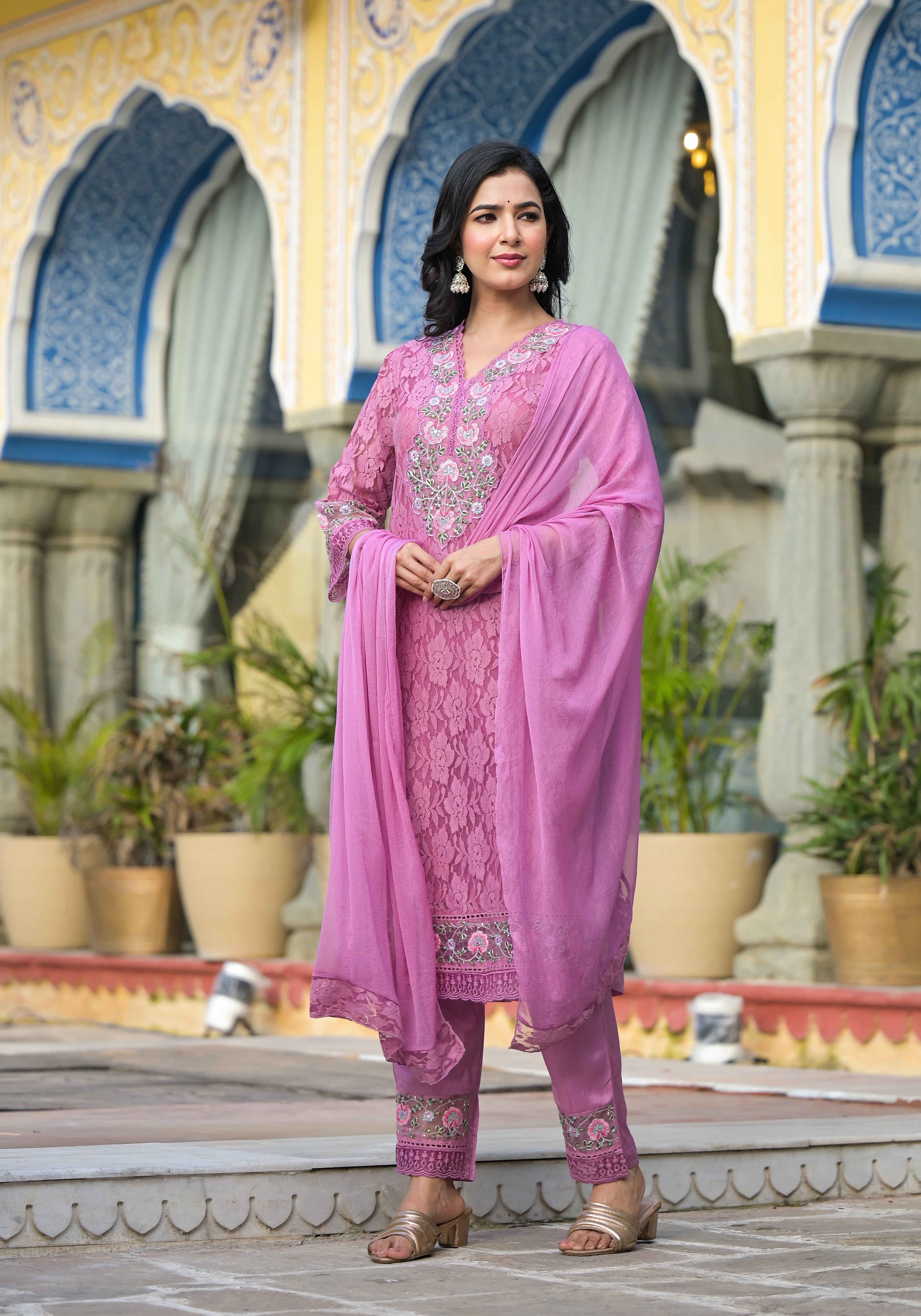 Embroidered Applique Net Kurta With pant & Lace dupatta