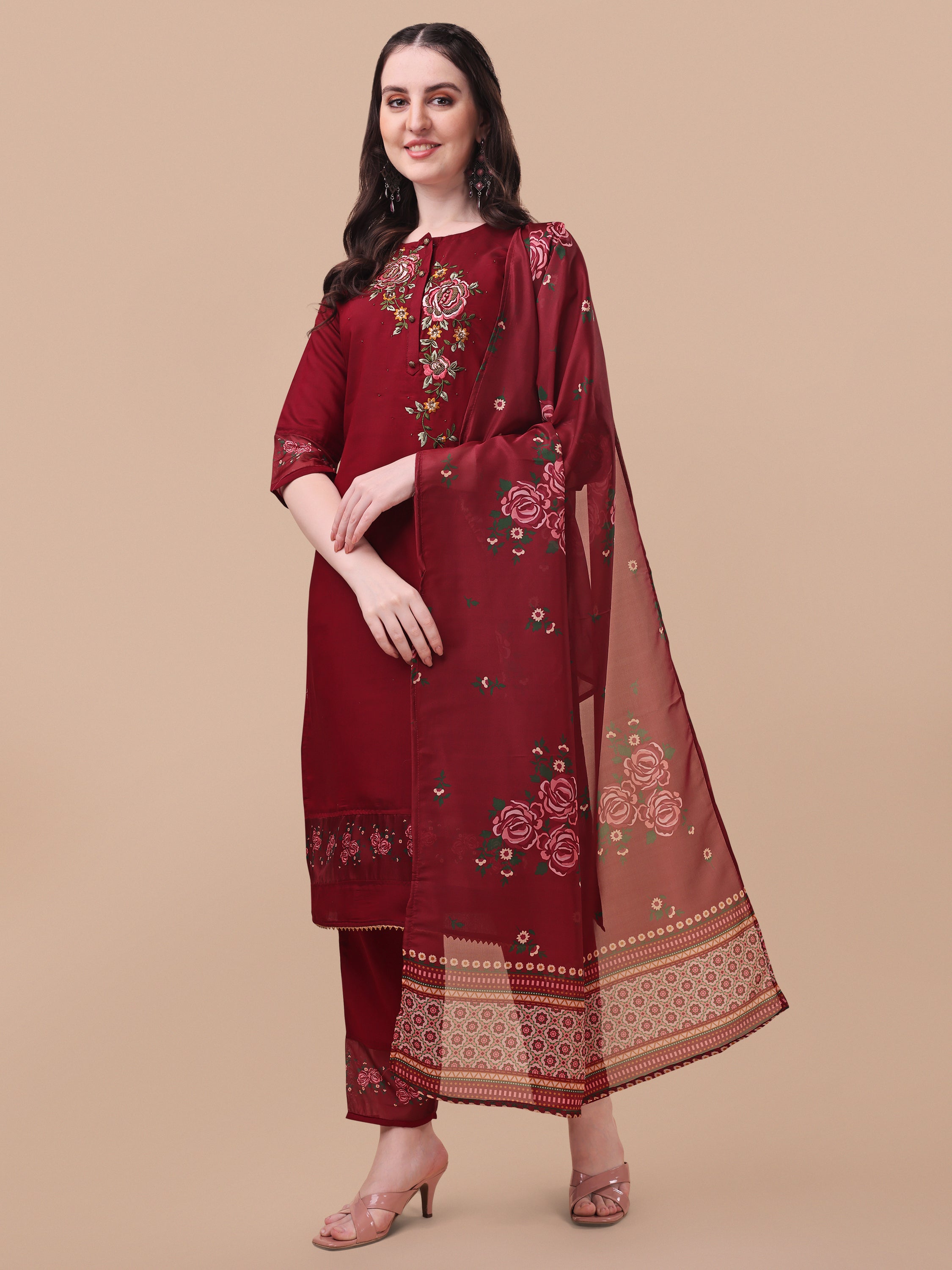 Embroidered kurta with pant & Dupatta Set