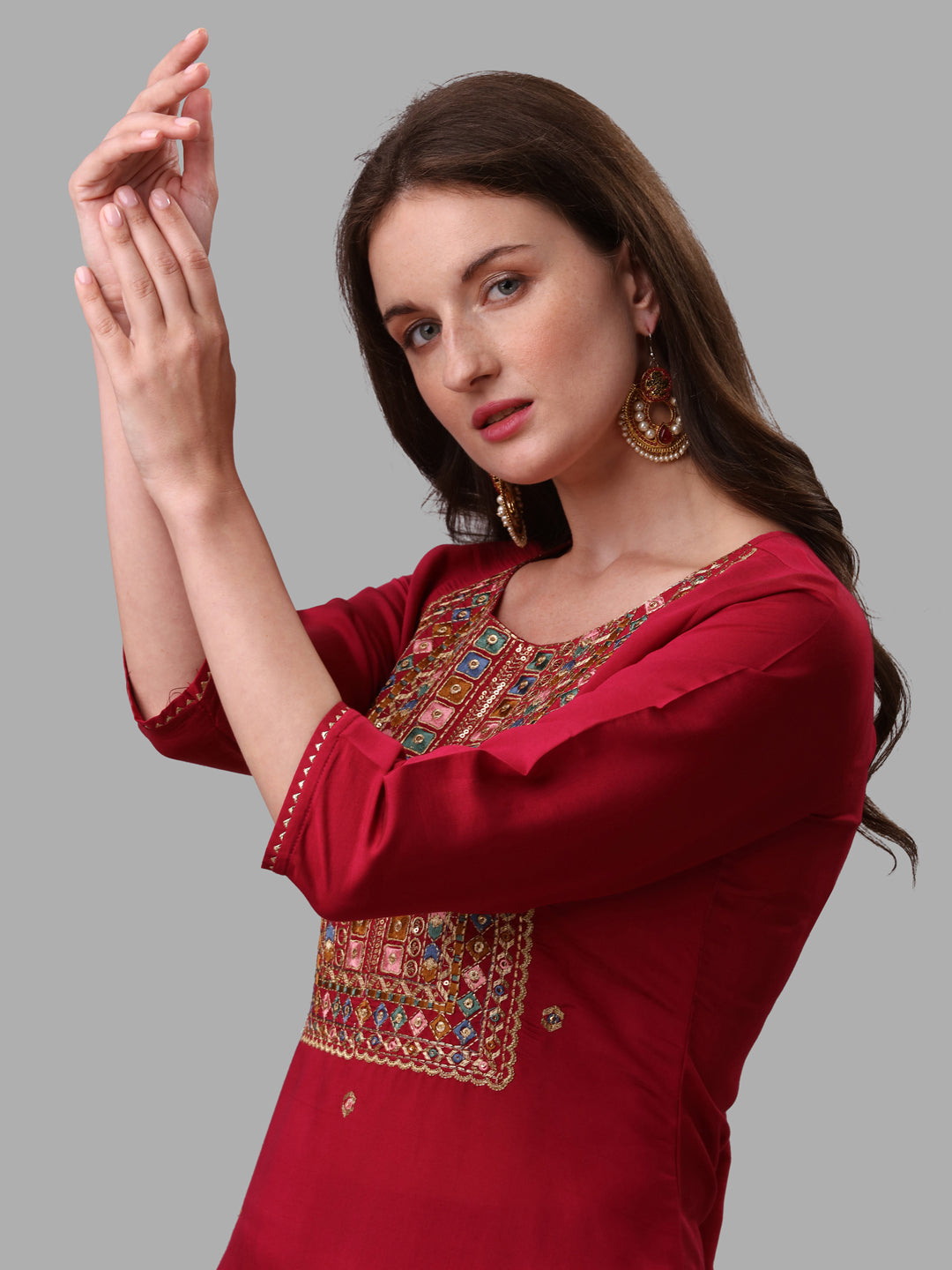 Fuchisia Embroidered Kurta Pant & dupatta set