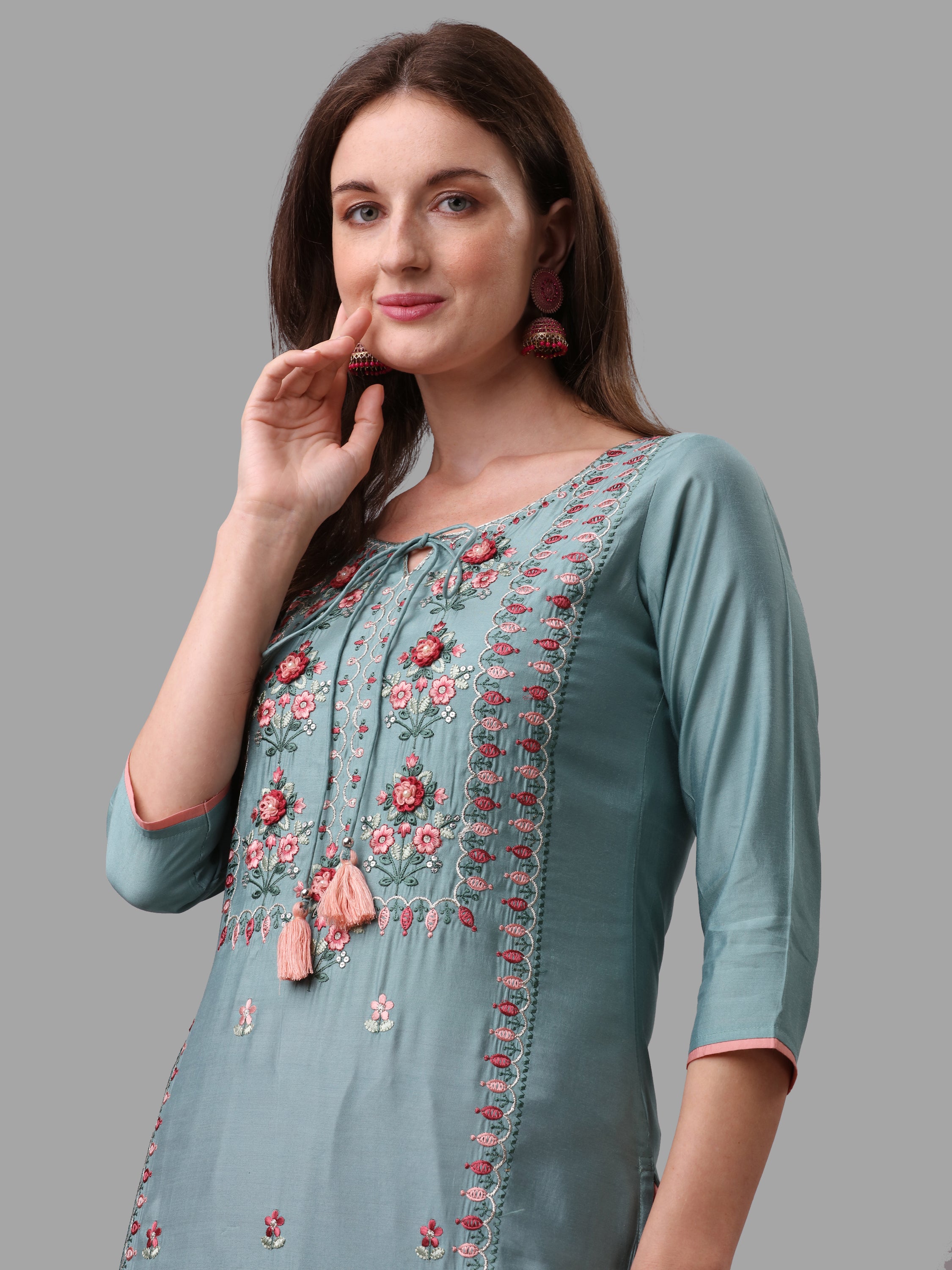 Blue Embroidered kurta pant & dupatta set