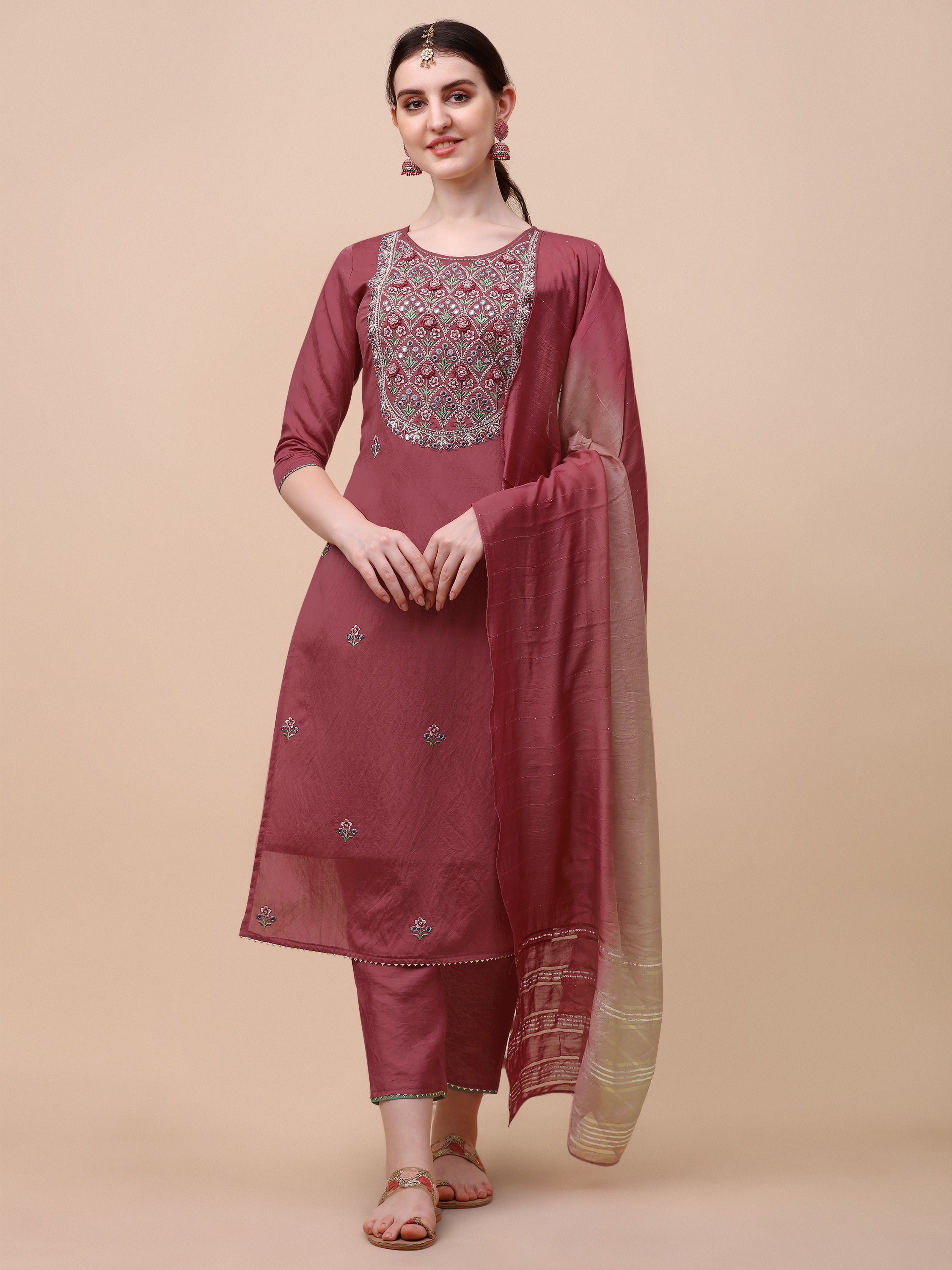 Hand Embroidered Pink Chanderi kurta with pant & dupatta set Premium