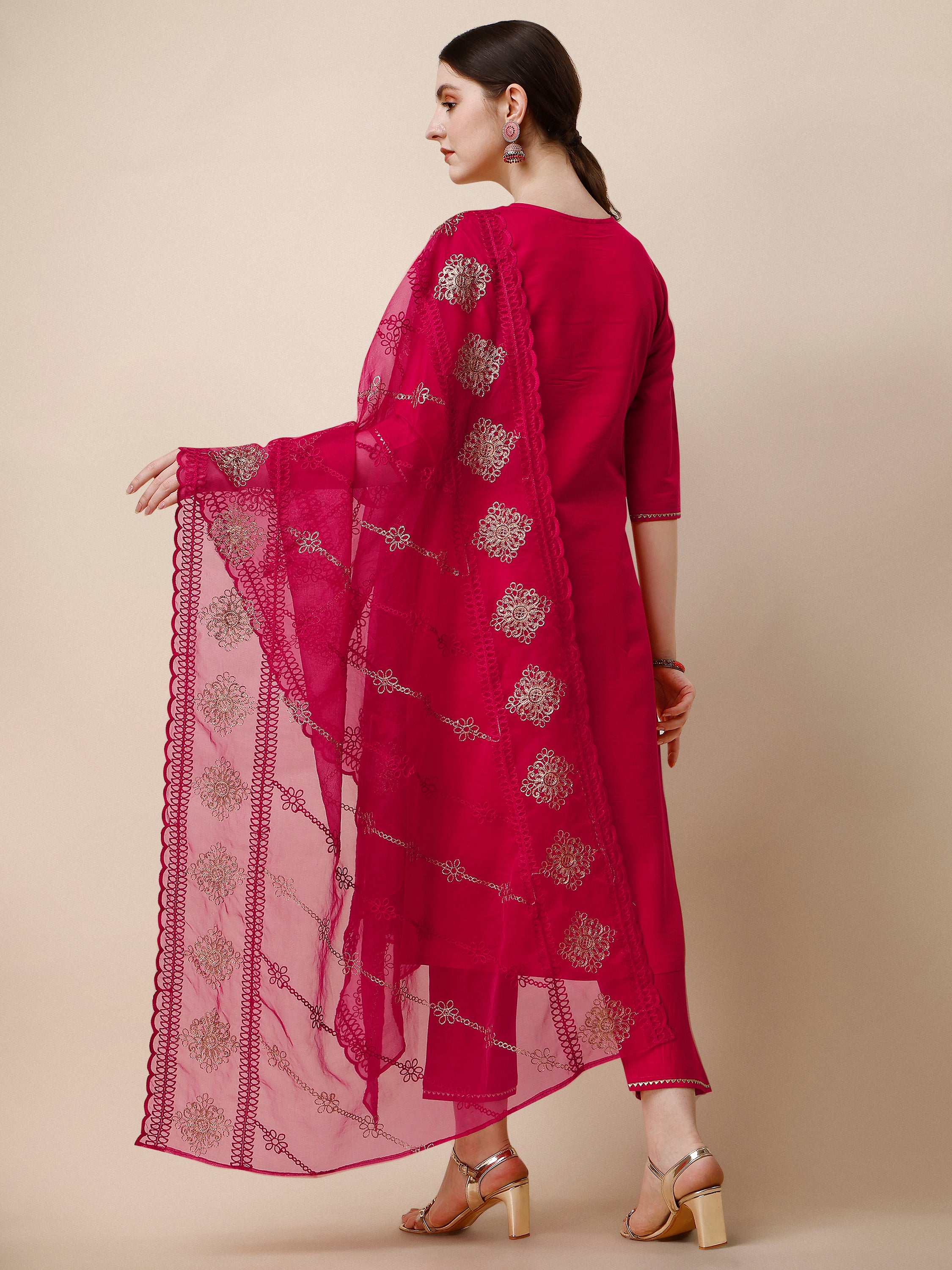 Embroidered kurta with pant & Dupatta set