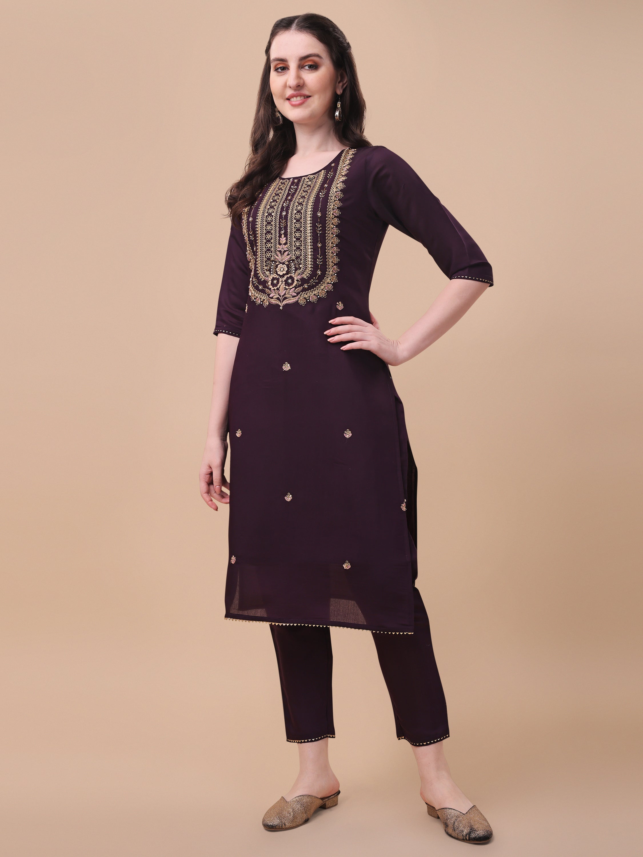 Embroidered kurta with pant & Dupatta set