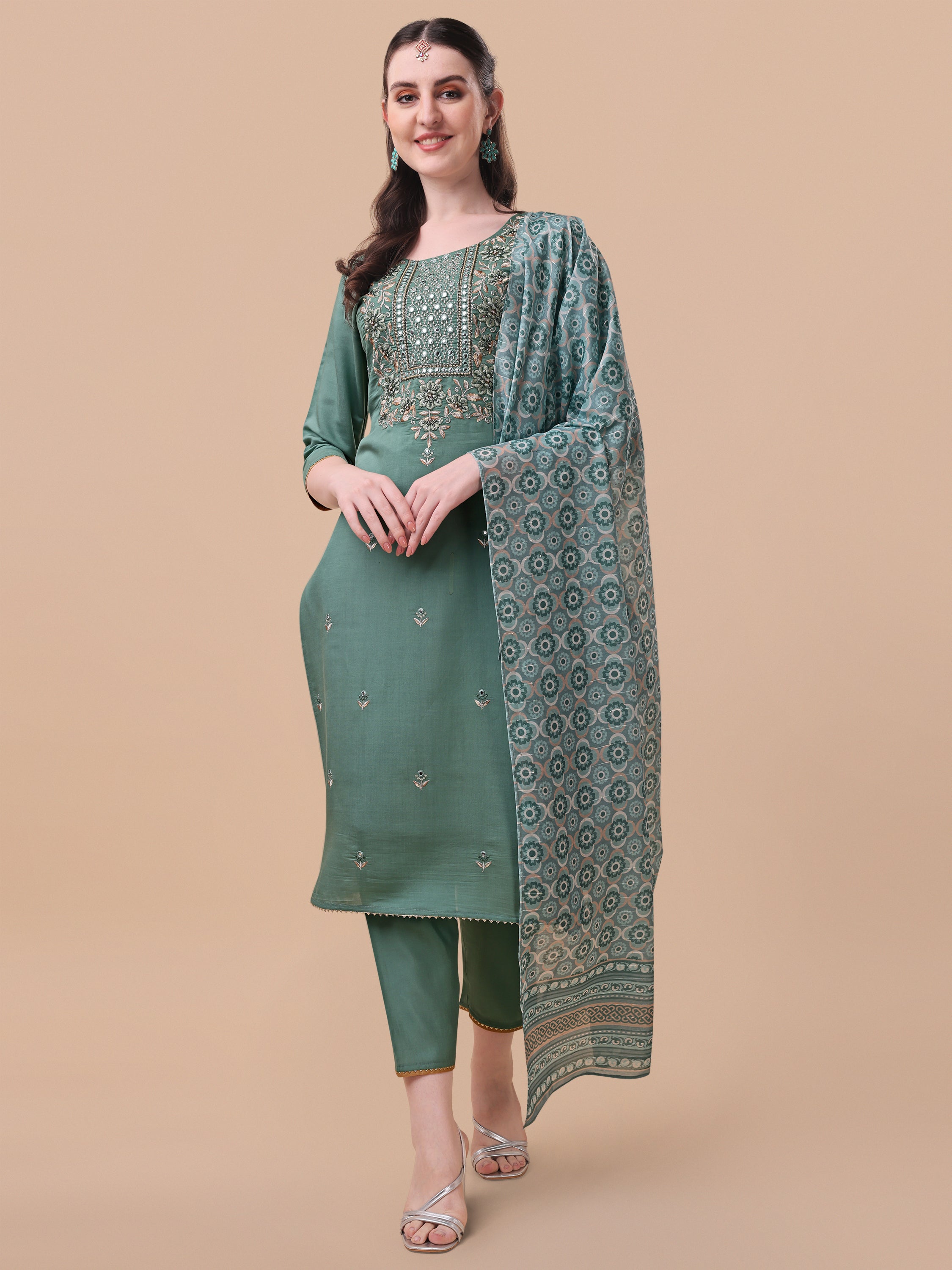 Embroidered kurta with pant and printed dupatta Set