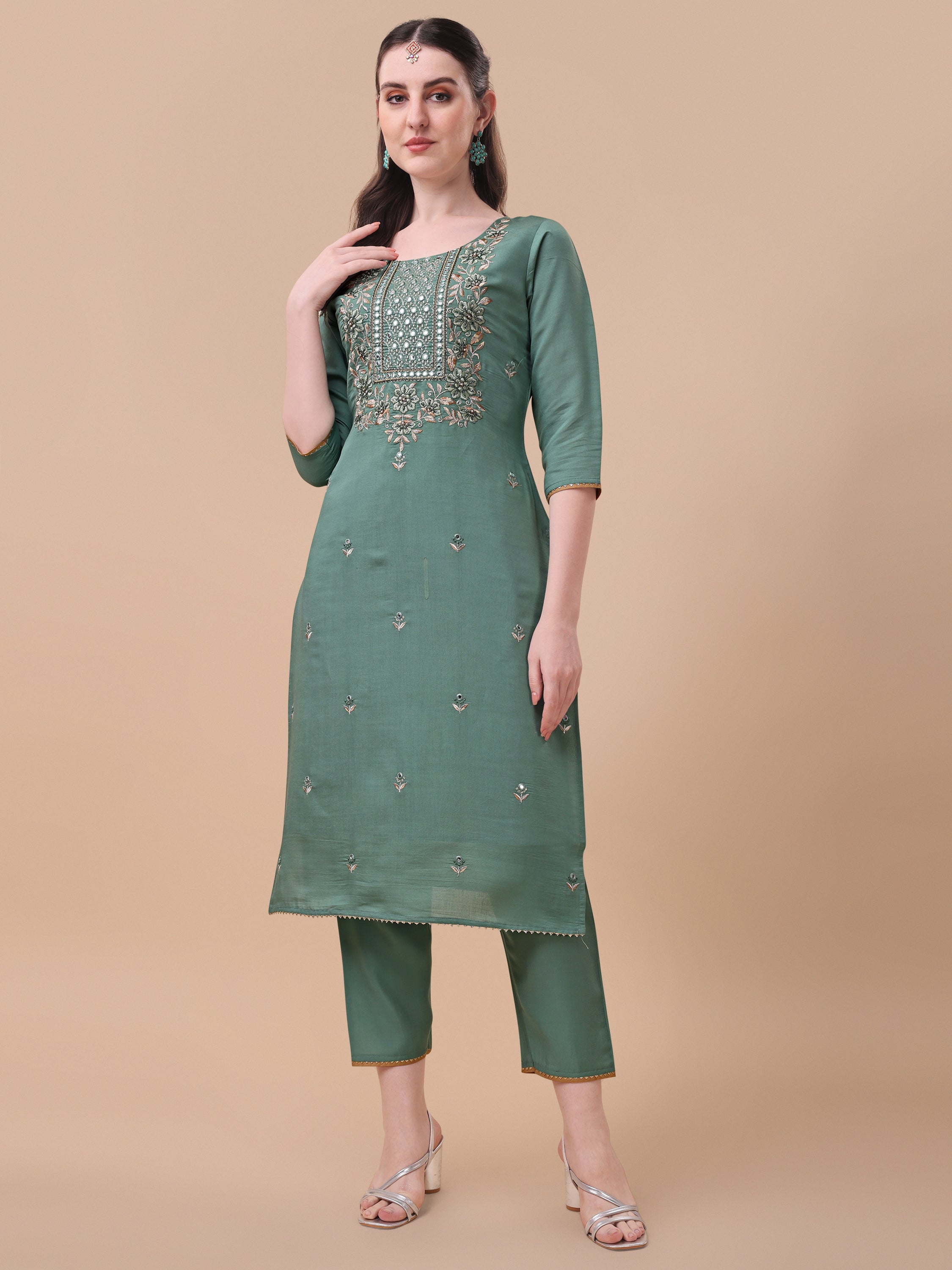 Embroidered kurta with pant and printed dupatta Set