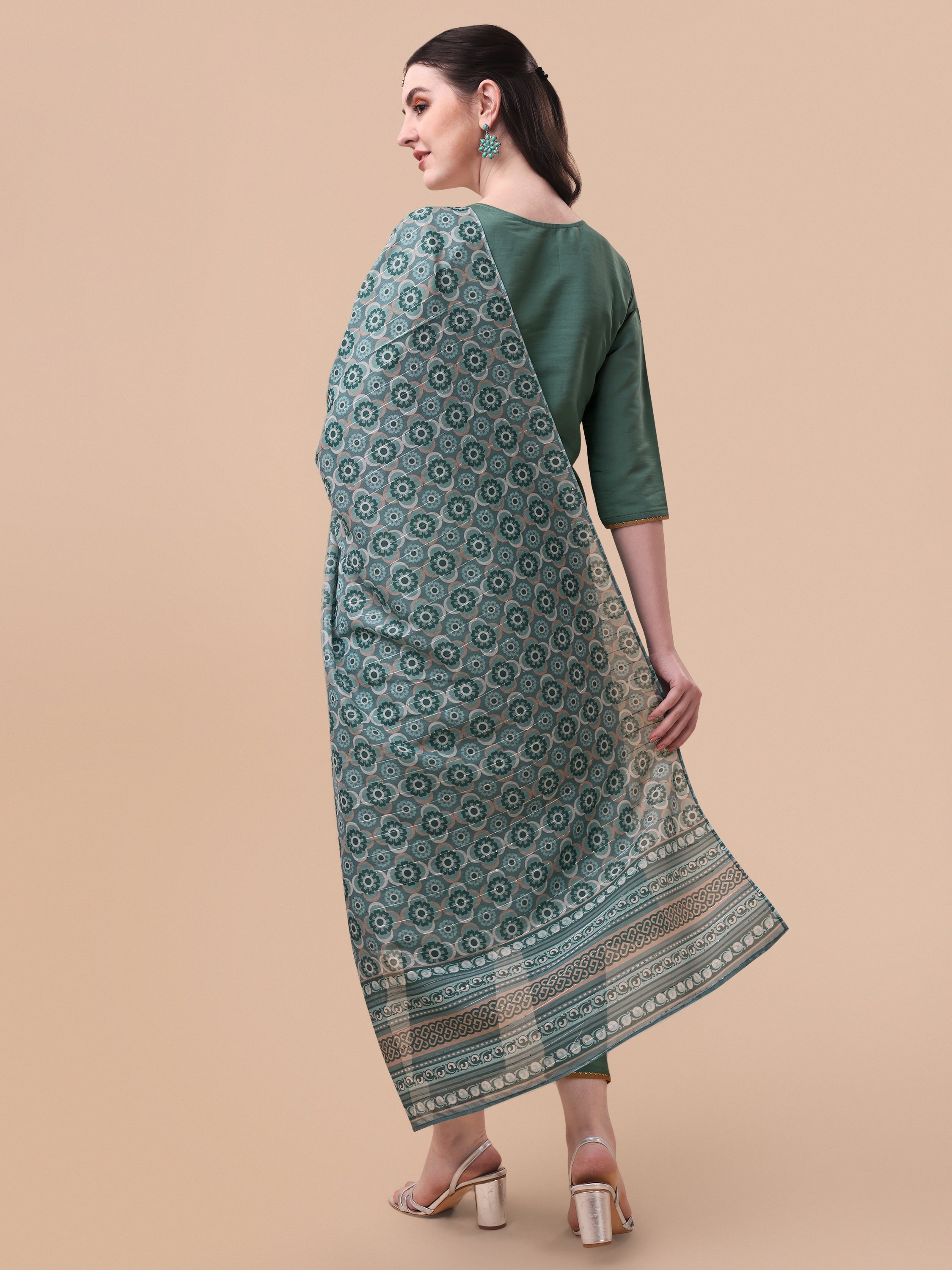 Embroidered kurta with pant and printed dupatta Set