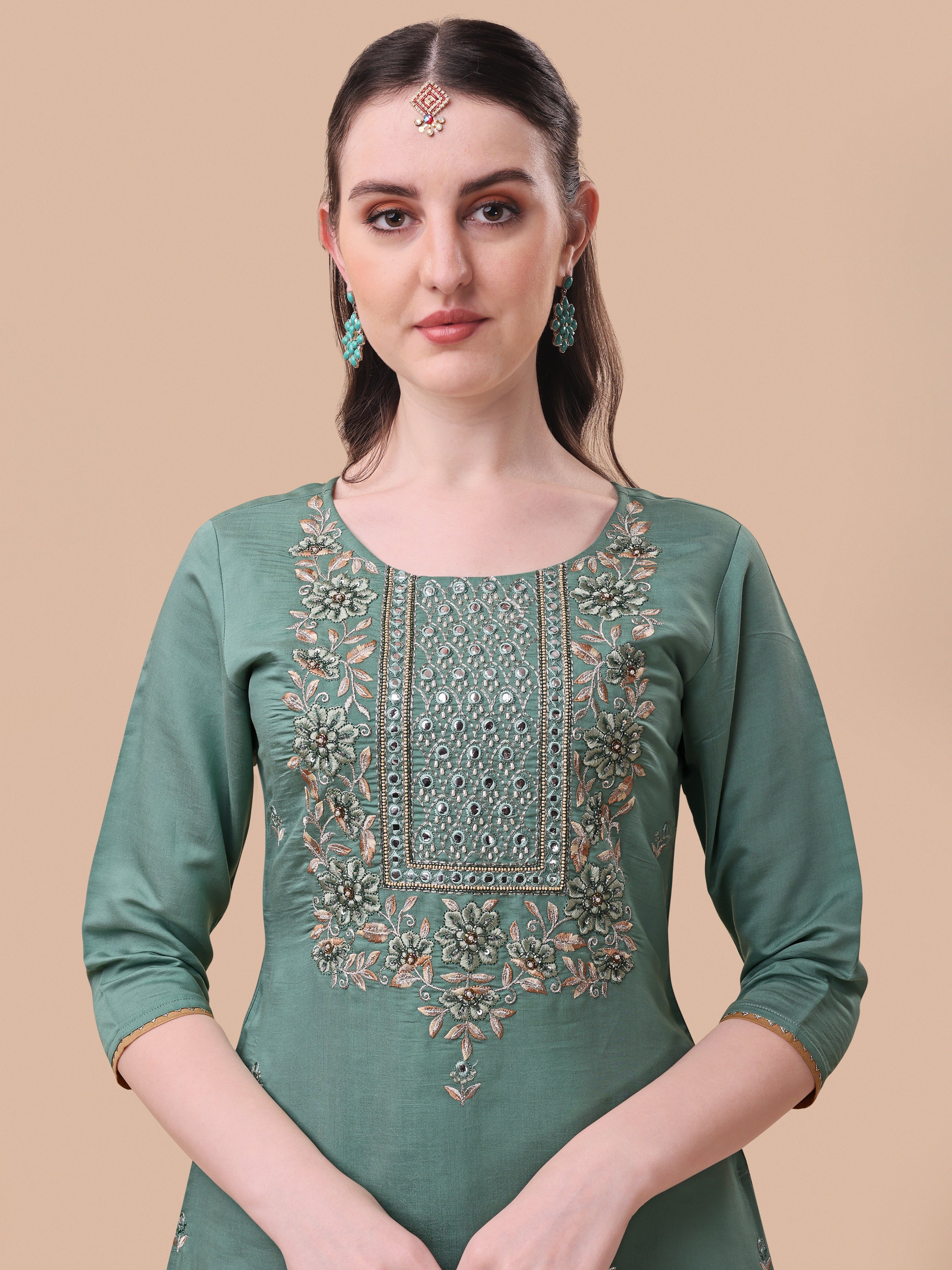 Embroidered kurta with pant and printed dupatta Set