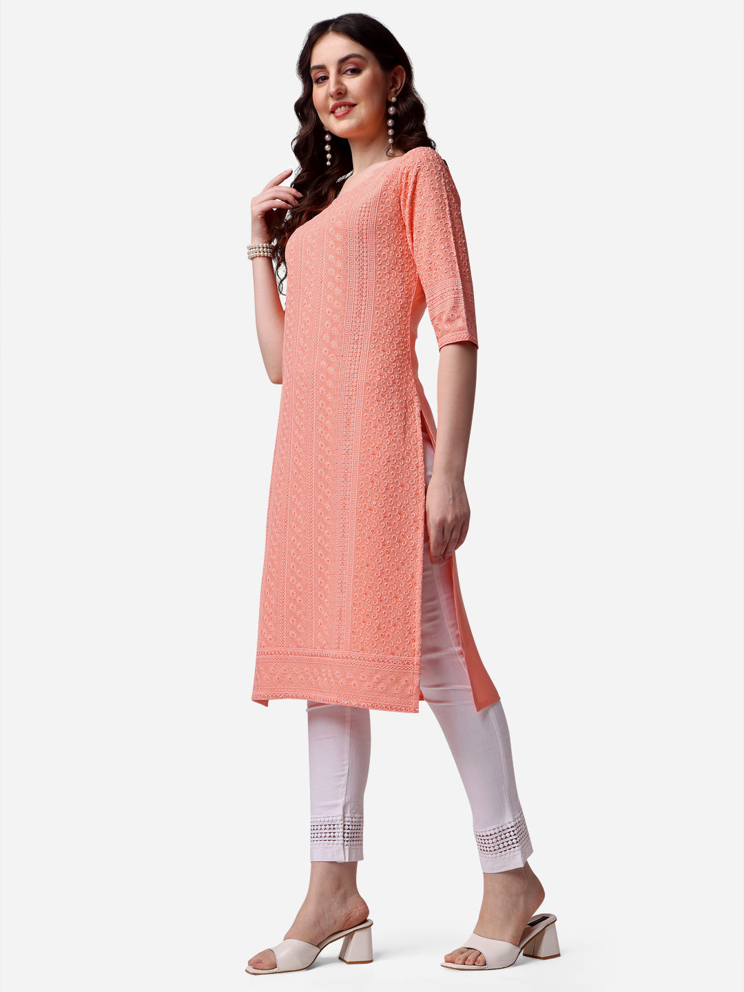 Thread Embroidered Kurta