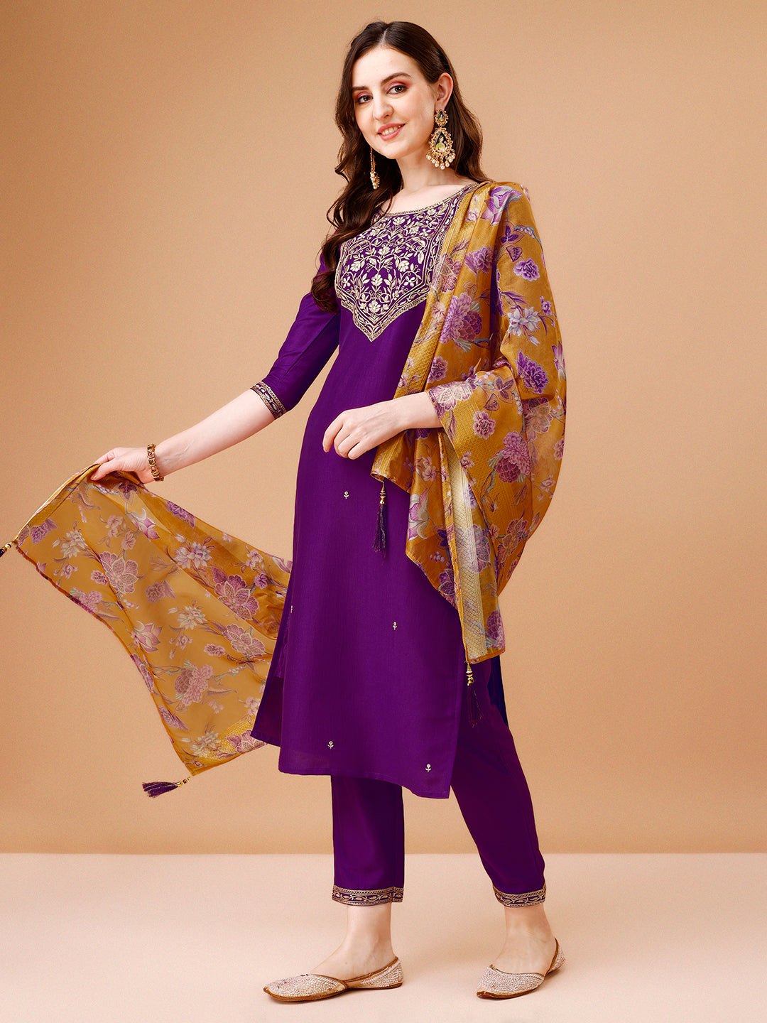 Embroidered kurta with pant & Printed Organza Dupatta Premium