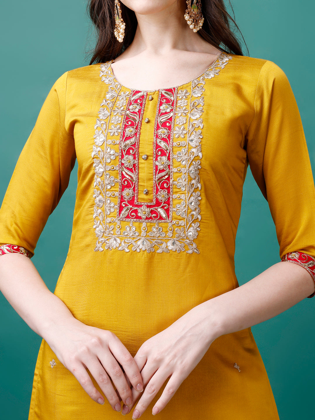 Embroidered Kurta with pant & Banarasi Jacquard Dupatta Premium