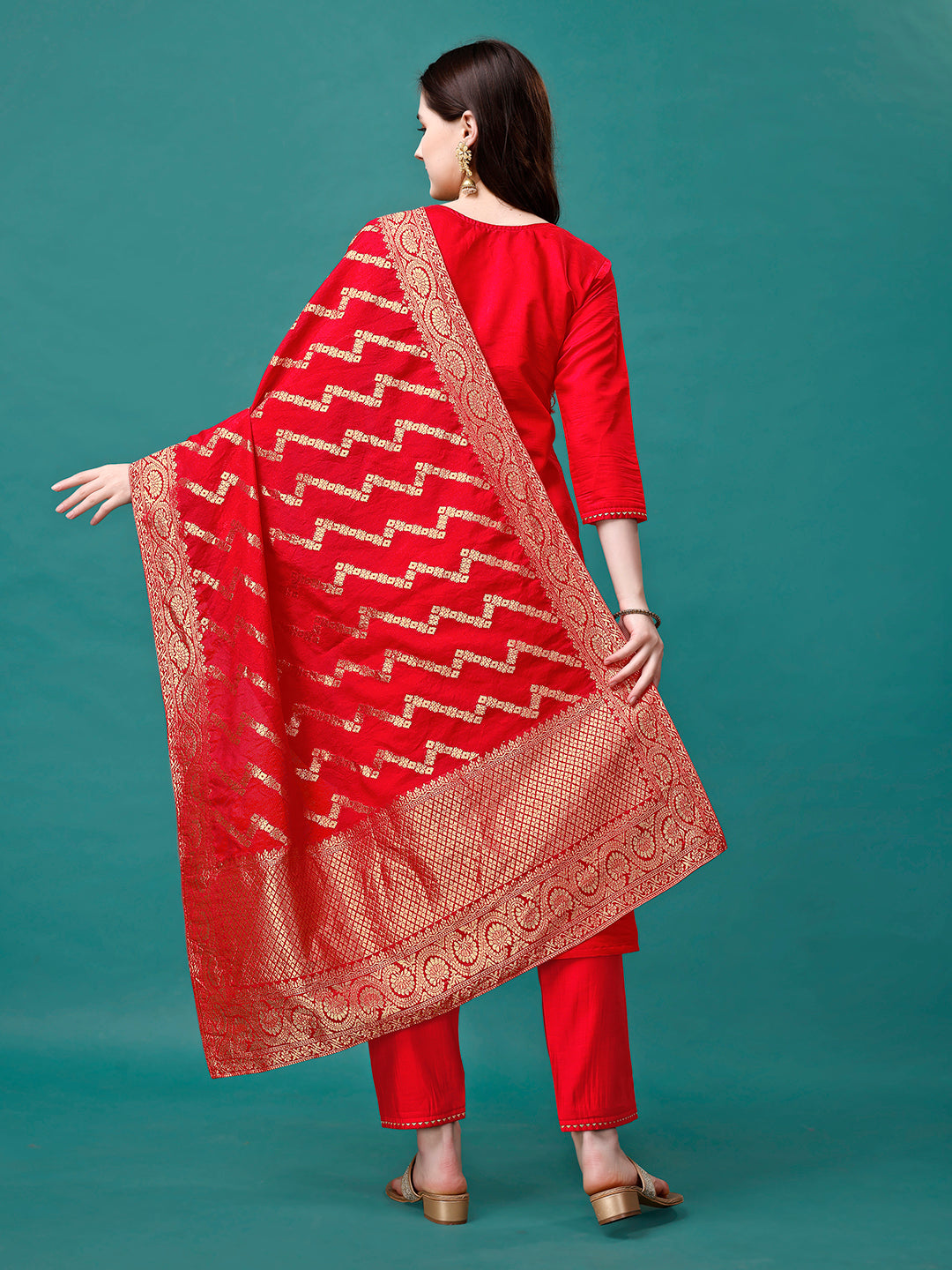 Hand Embroidered Kurta with pant & Banarasi Jacquard Dupatta Premium