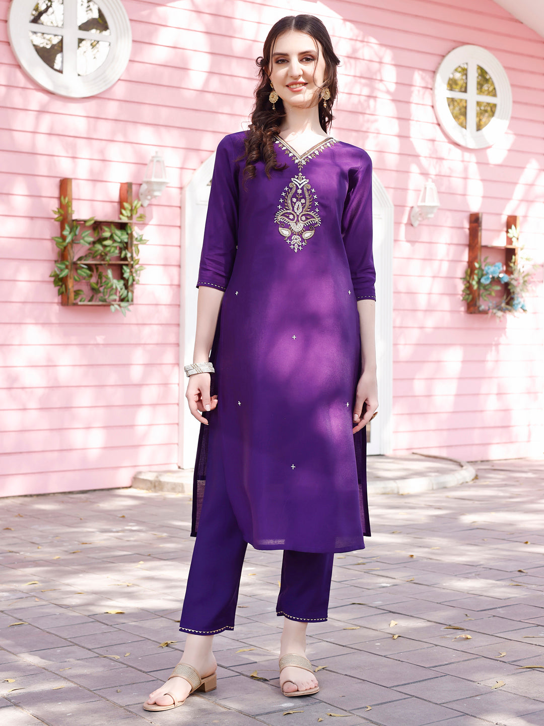 Hand Embroidered Purple Kurta with pant & Banarasi Jacquard Dupatta Premium