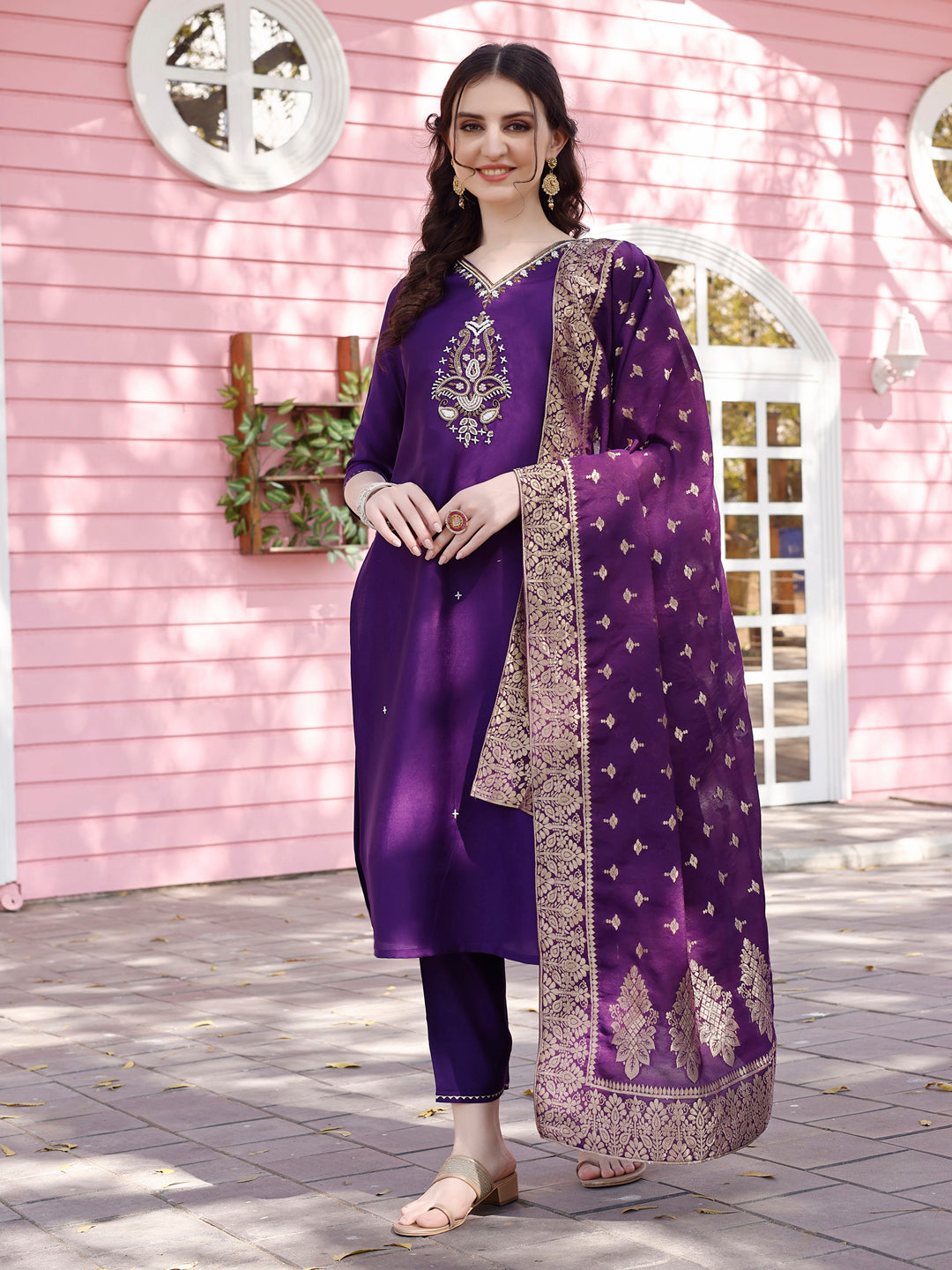 Hand Embroidered Purple Kurta with pant & Banarasi Jacquard Dupatta Premium