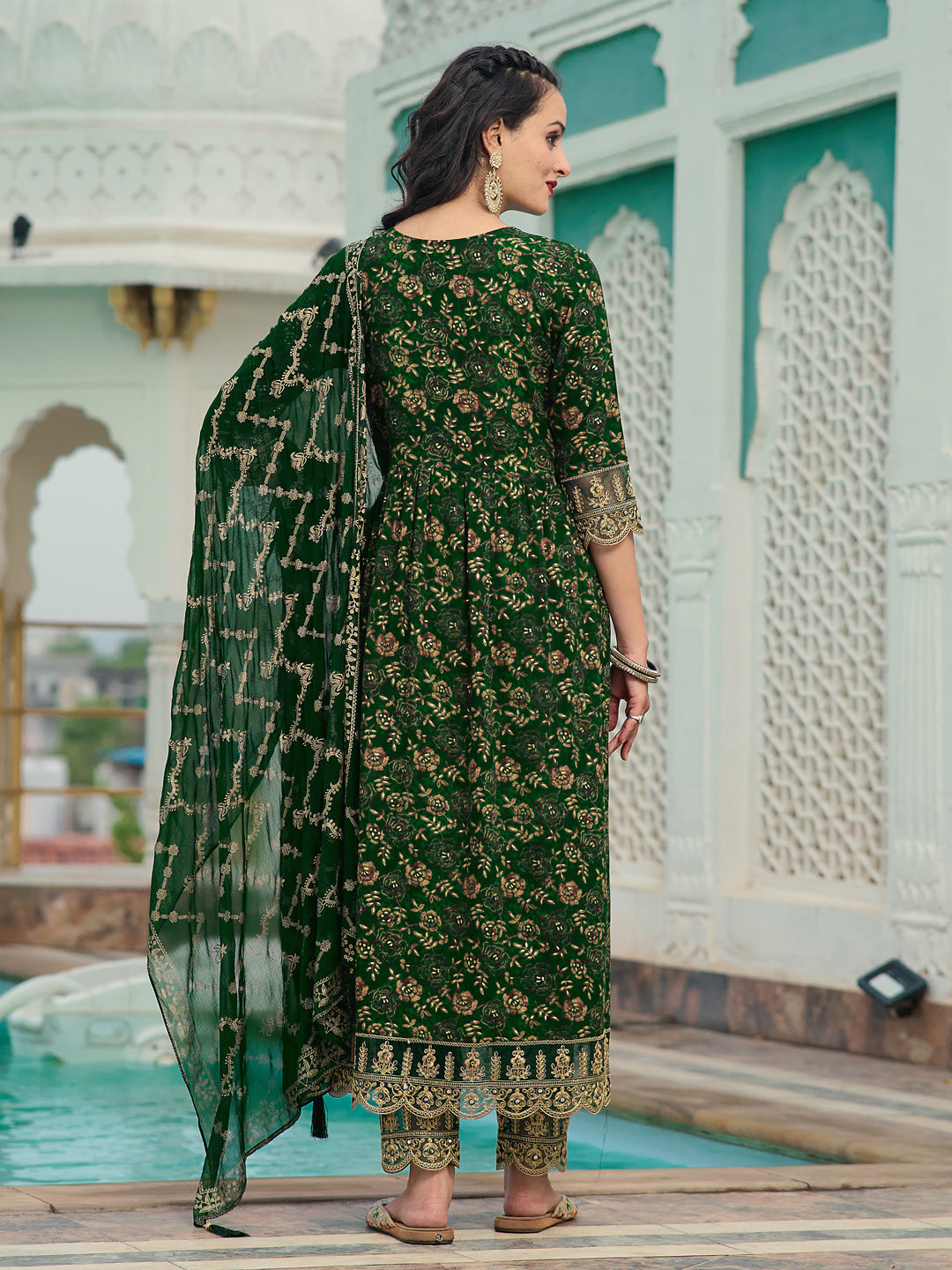 Nyra Cut Embroidered & Floral Printed kurta with pant & Foil Print Dupatta