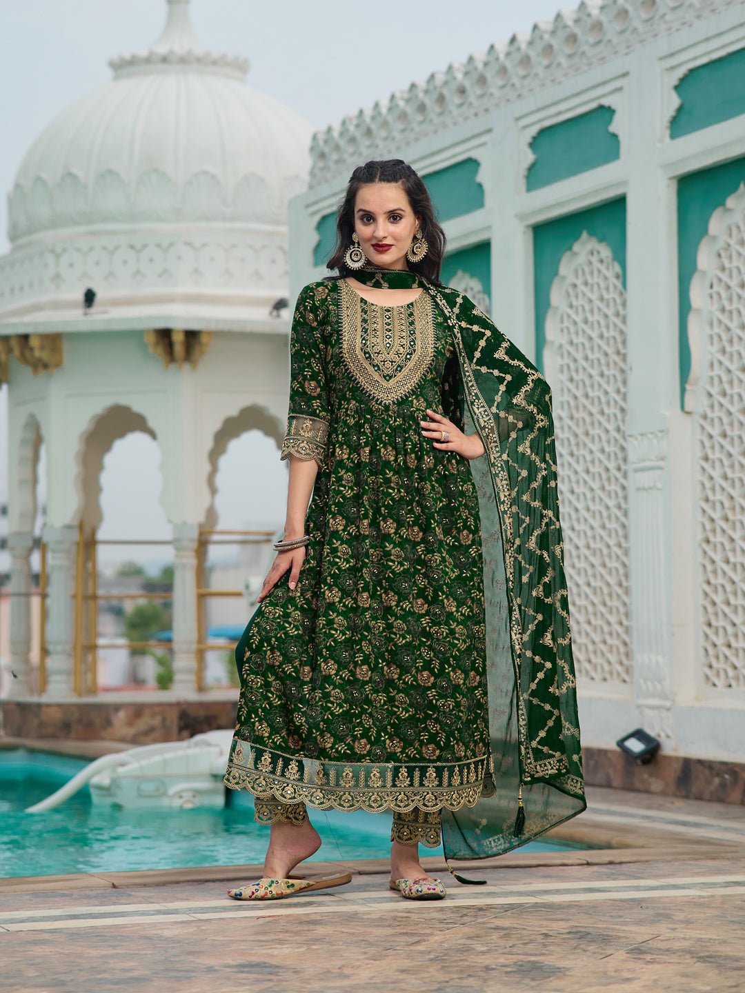 Nyra Cut Embroidered & Floral Printed kurta with pant & Foil Print Dupatta