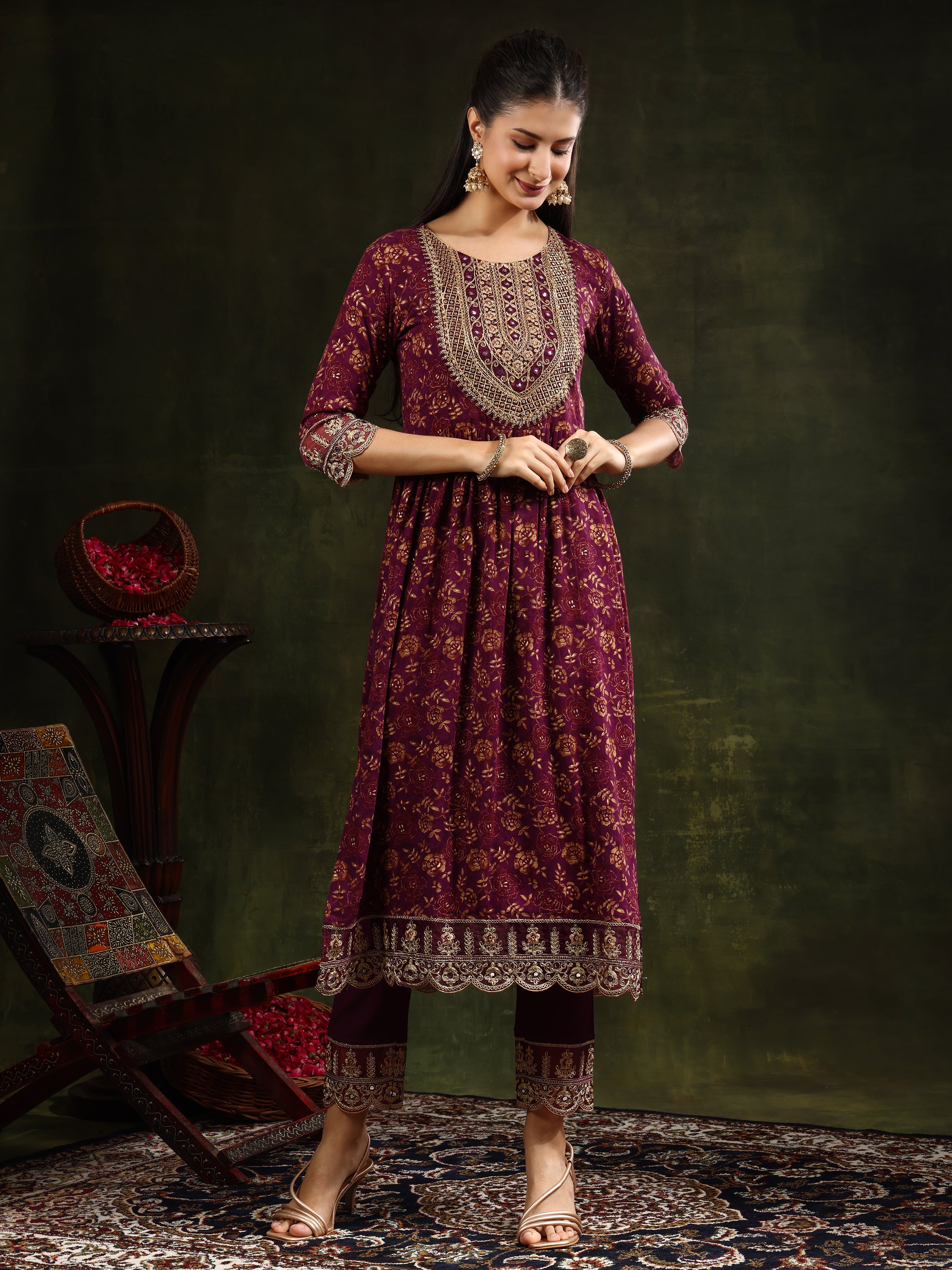 Nyra Cut Embroidered & Floral Printed kurta with pant & Foil Print Dupatta