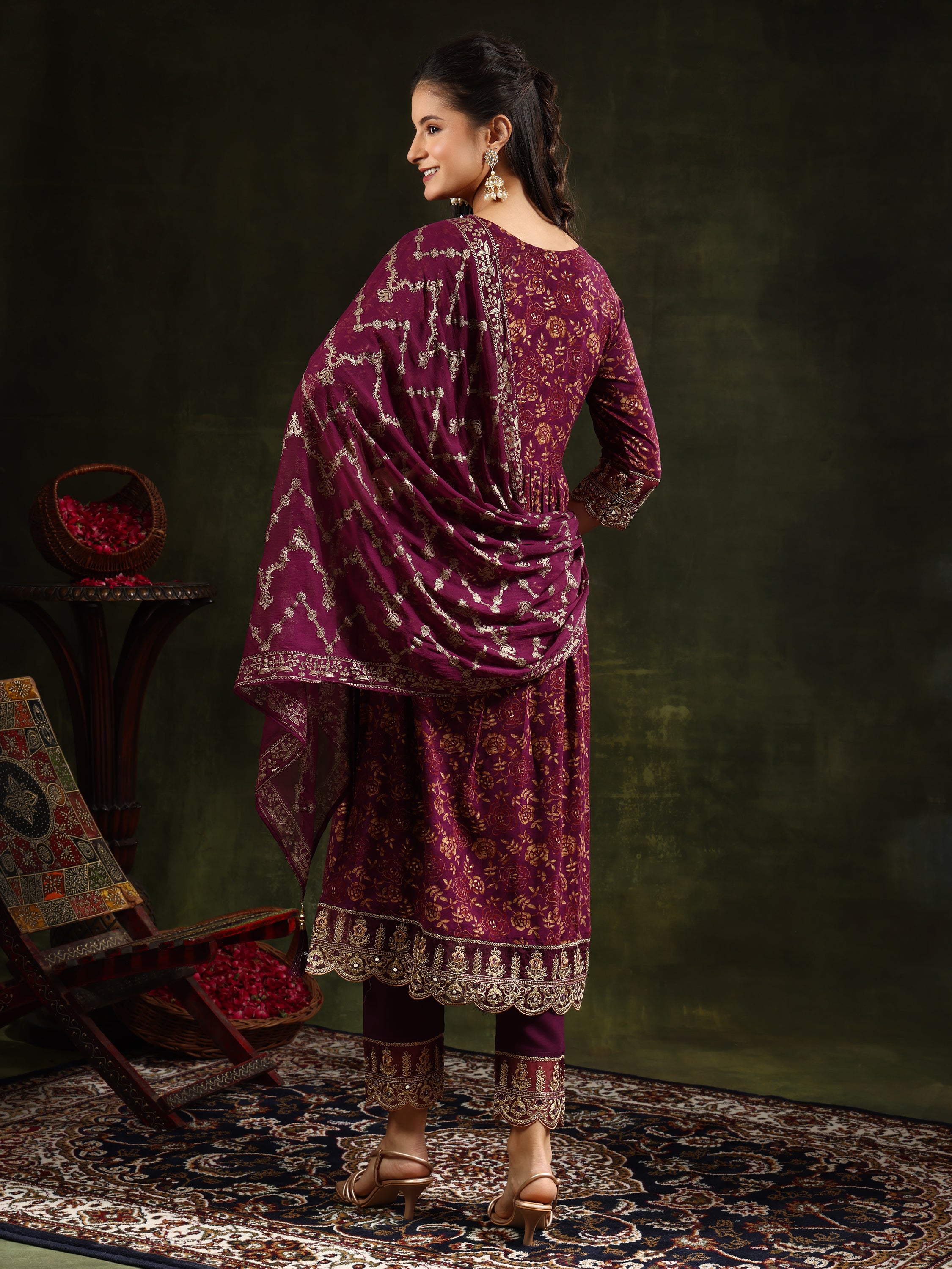 Nyra Cut Embroidered & Floral Printed kurta with pant & Foil Print Dupatta