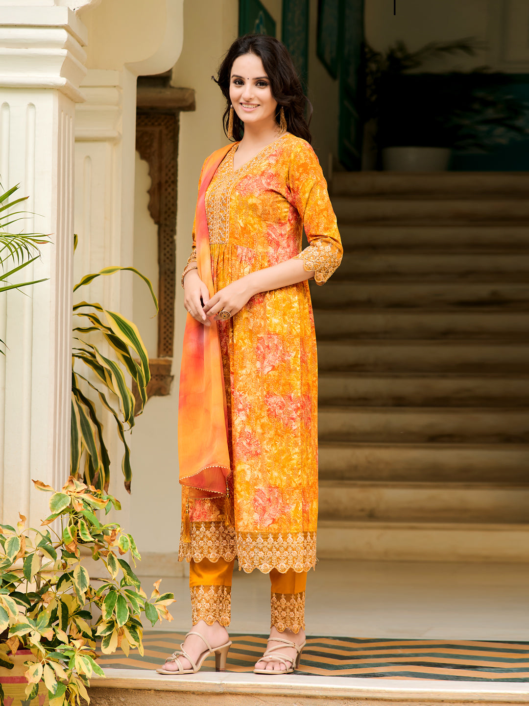 Nyra Cut Embroidered & Printed kurta with Pant & Dupatta