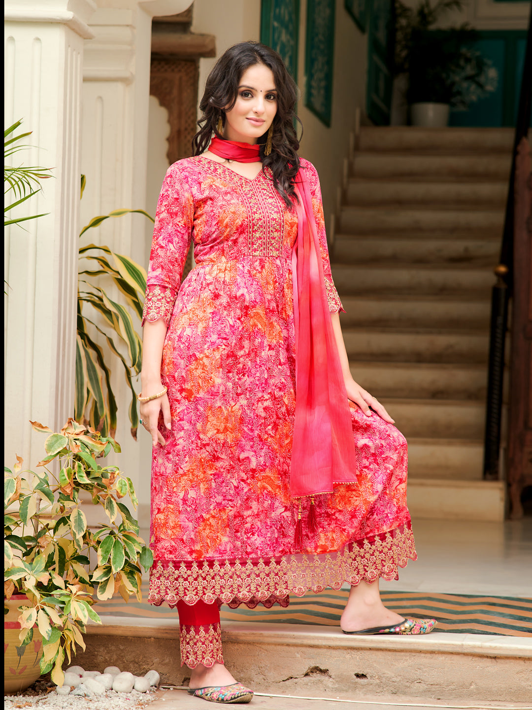 Nyra Cut Embroidered & Printed kurta with Pant & Dupatta