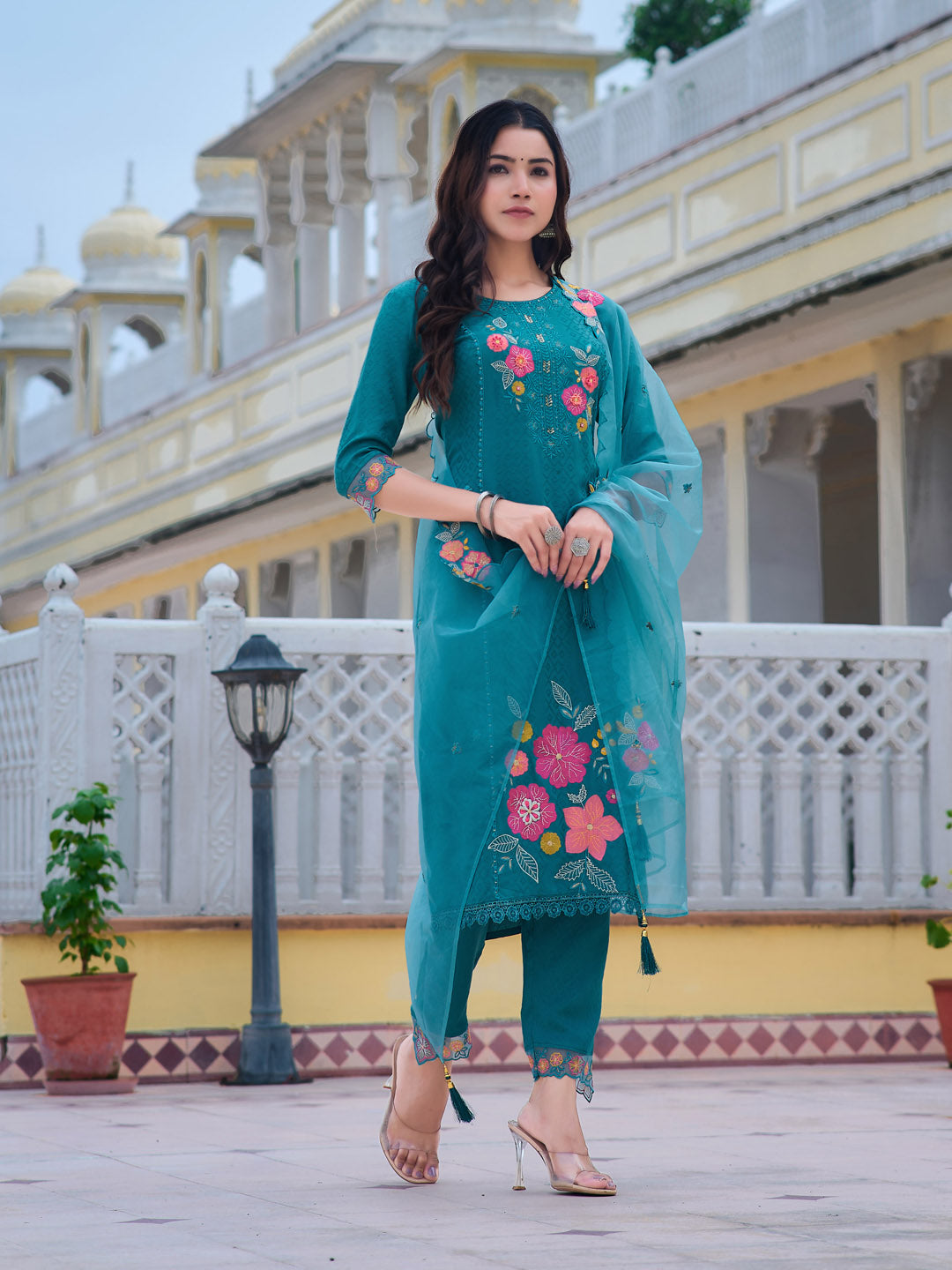 Hand & Machine embroidered Kurta with pant & Embroidered Dupatta