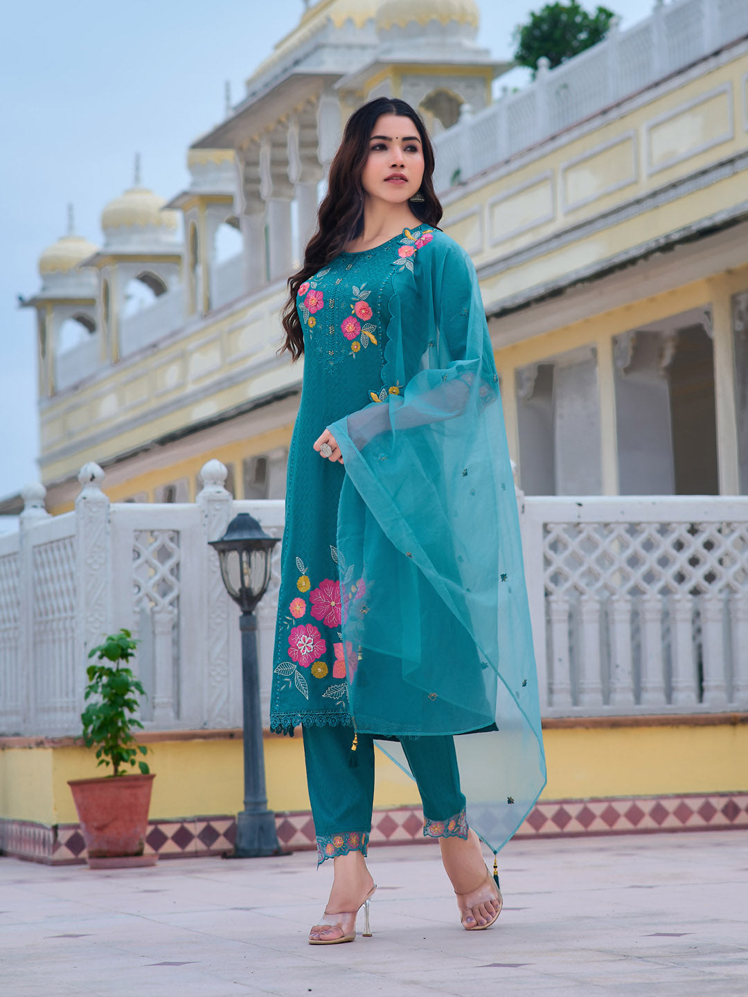 Hand & Machine embroidered Kurta with pant & Embroidered Dupatta