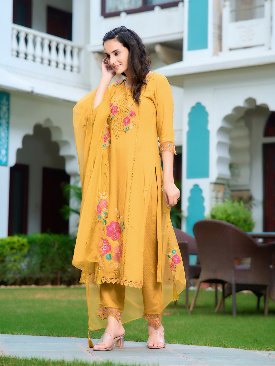 Hand & Machine embroidered Kurta with pant & Embroidered Dupatta