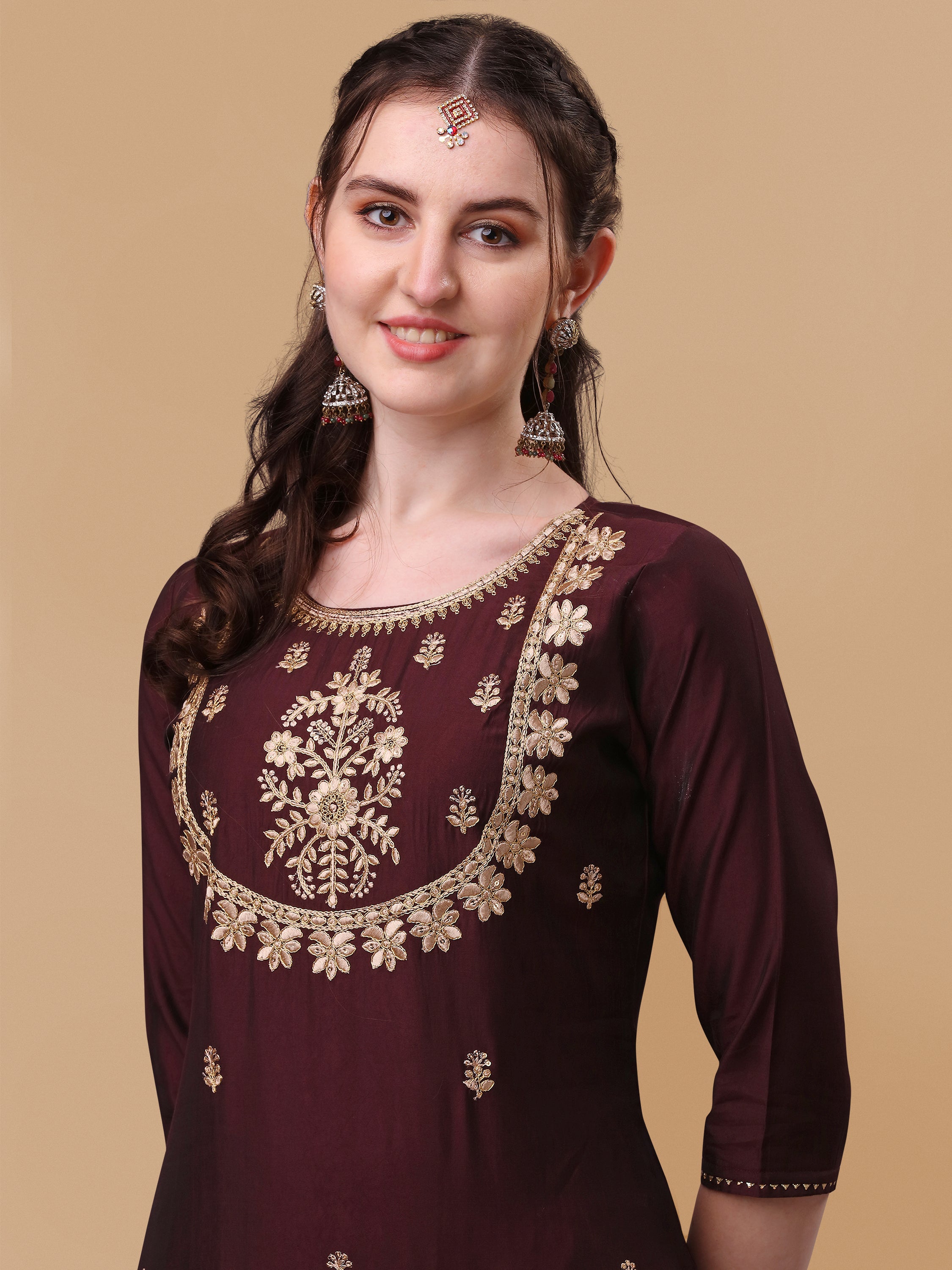 Embroidered kurta with pant and dupatta set