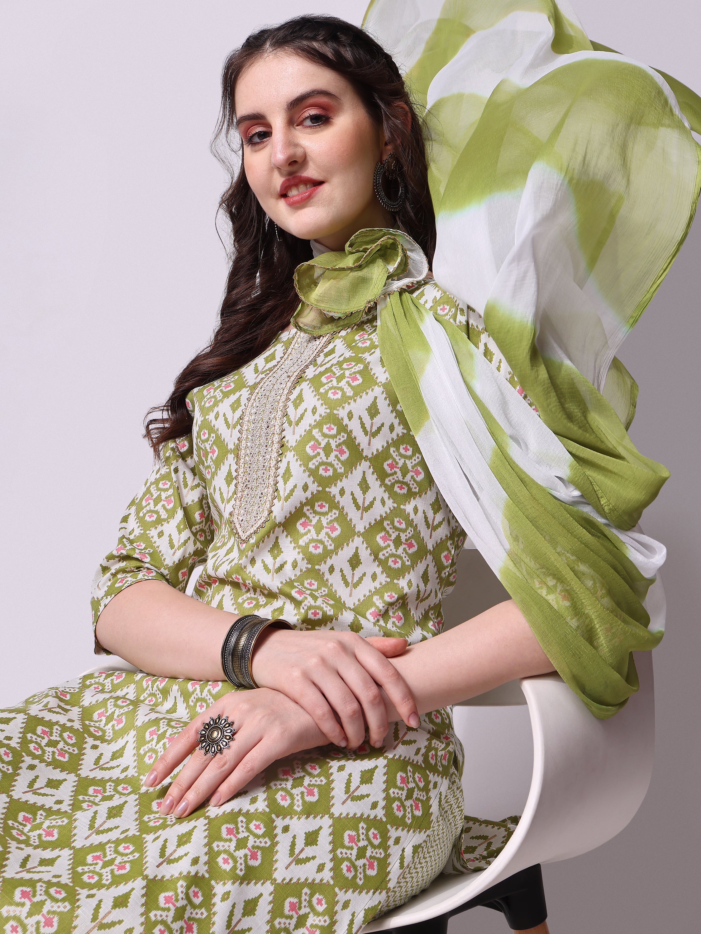 Cotton Green printed kurta with pant & dupatta Set