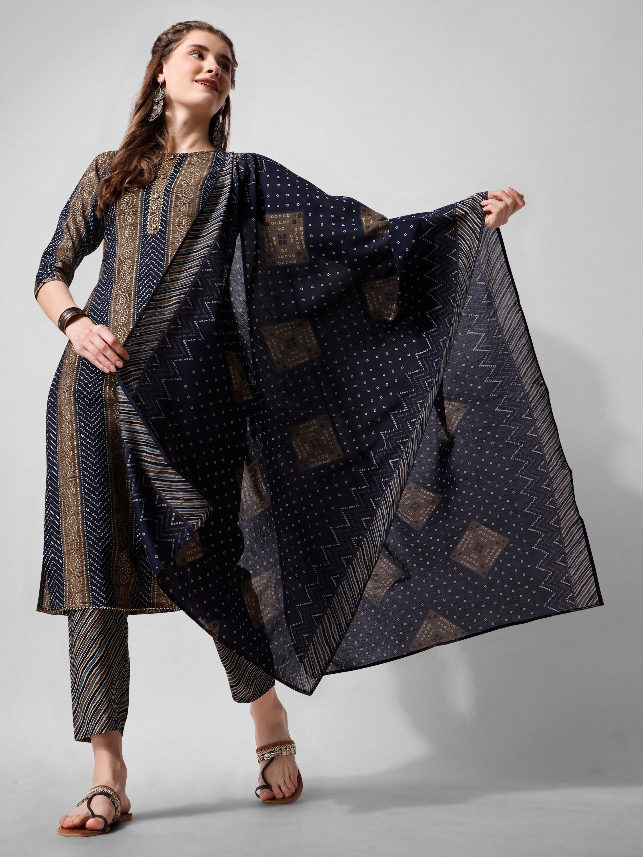 Printed Kurta With Pant And Dupatta Set