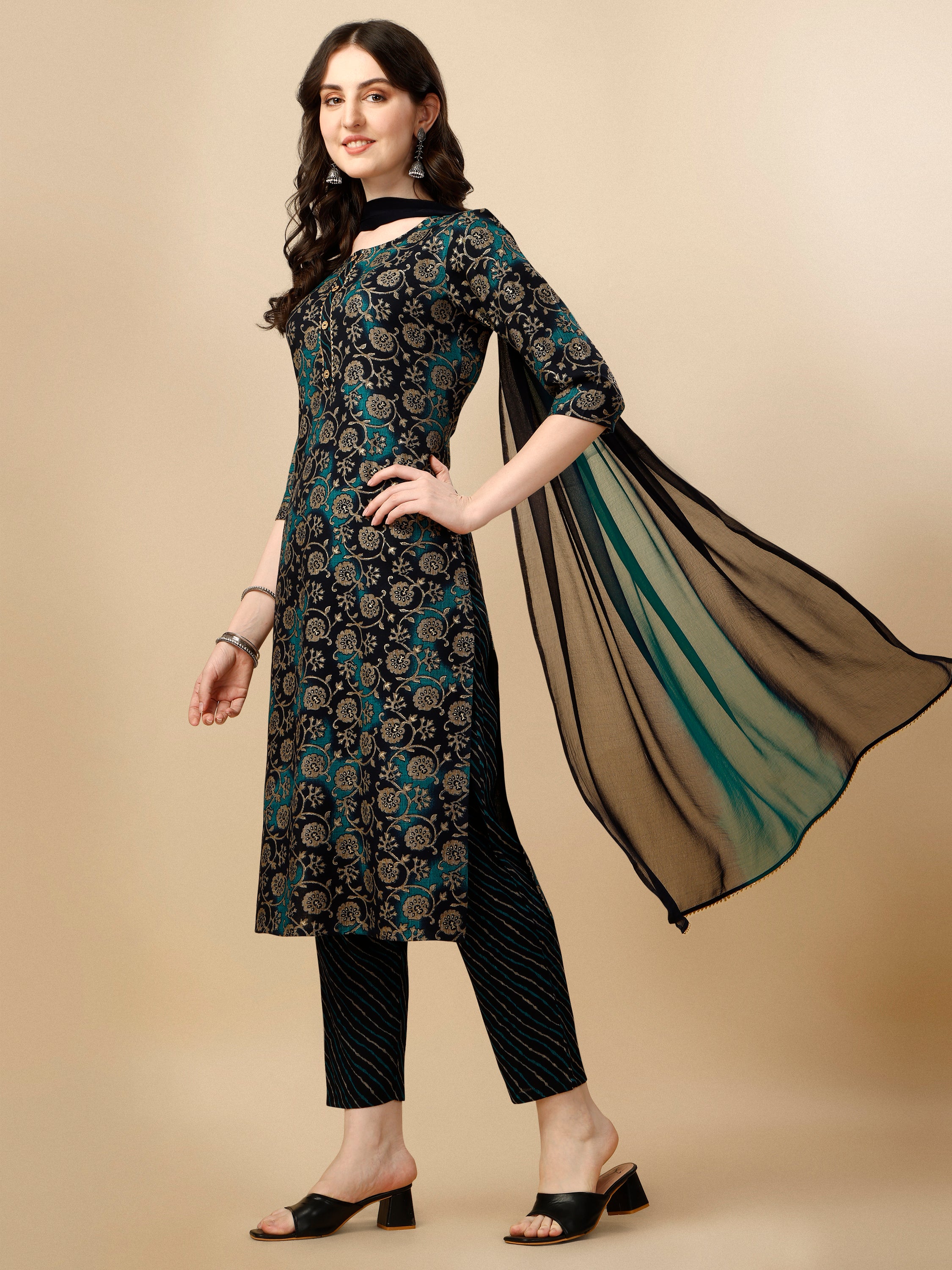 Printed Kurta with Pant & Dupatta Set