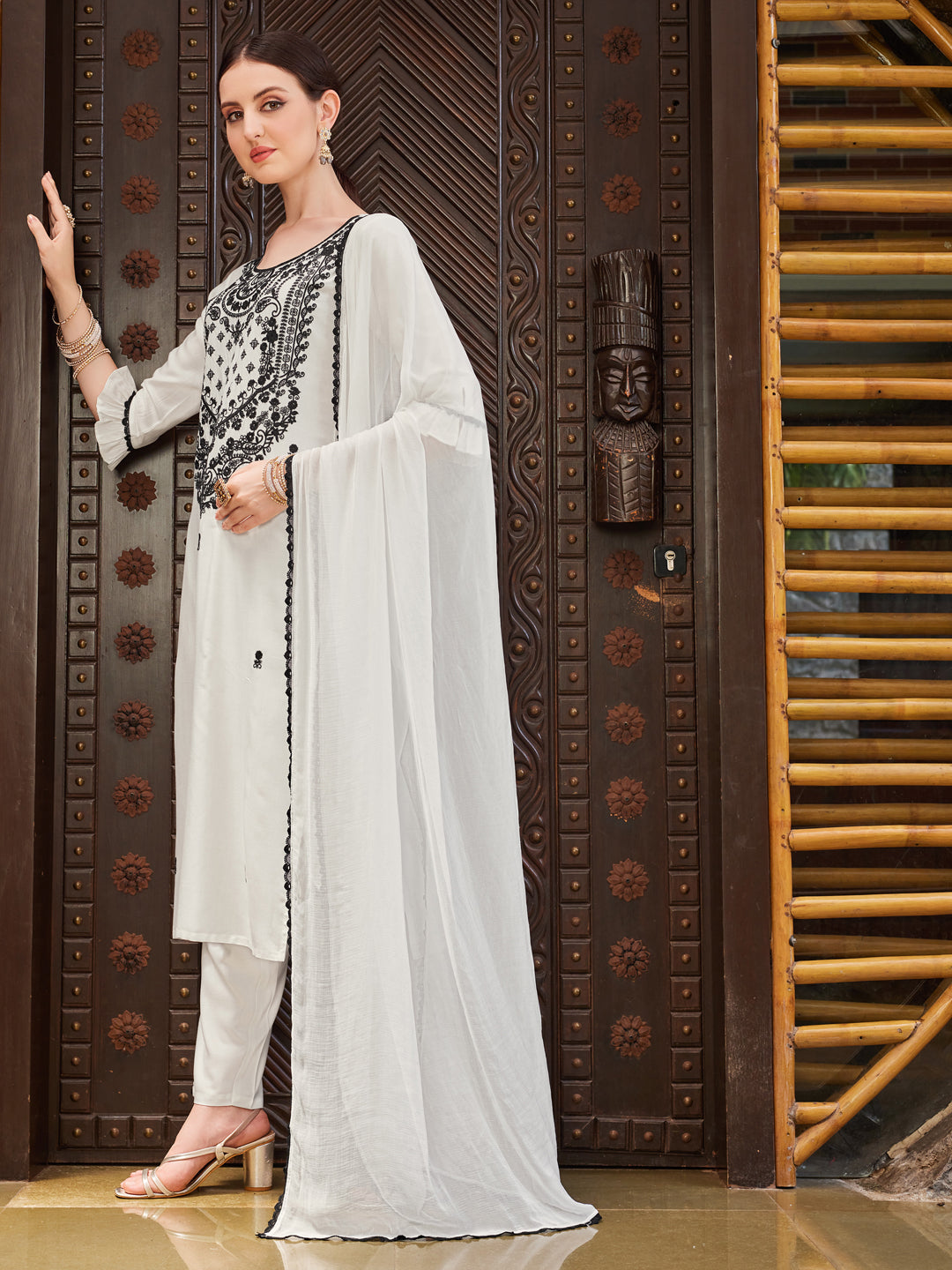 Embroidered Kurta with Pant and Dupatta set