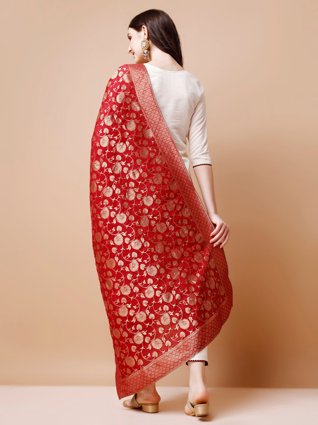 Hand Embroidered Kurta with pant & Banarasi Jacquard Dupatta