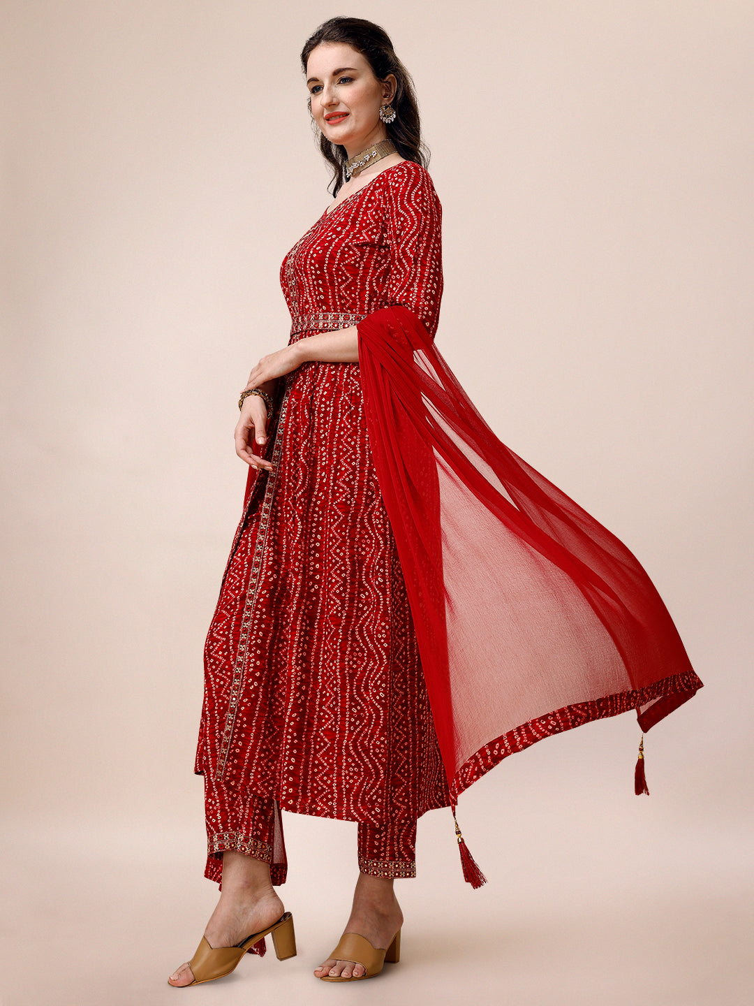 Bandhani Printed & Embroidered Front Slit kurta,pant,dupatta & Belt Set